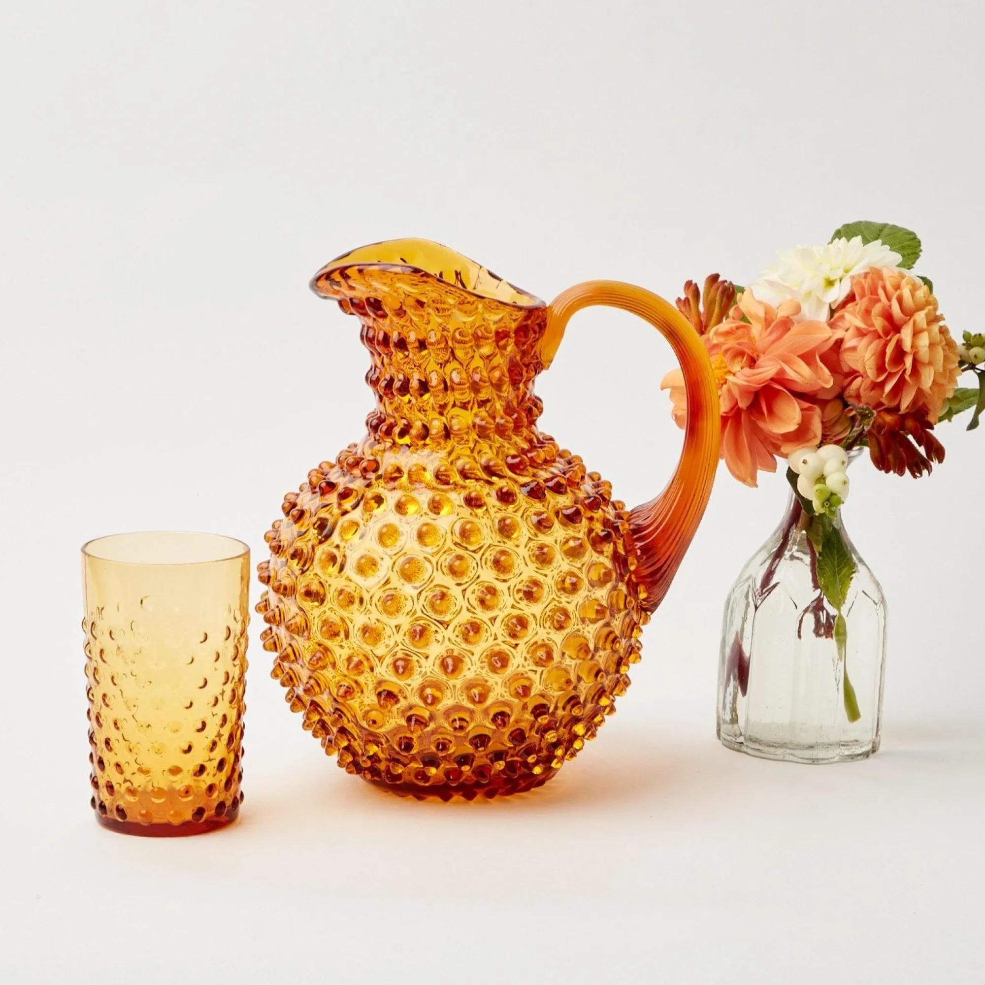 amber_hobnail_jug_and_gla_5-1.webp Flash Sale Amber Hobnail Jug And Glasses (Set Of 6) Jugs