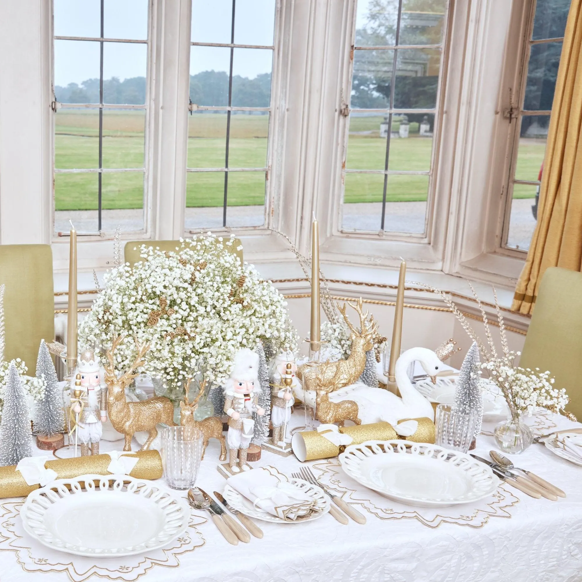 applique_white_tablecloth_6.webp Best Applique White Tablecloth Tablecloths