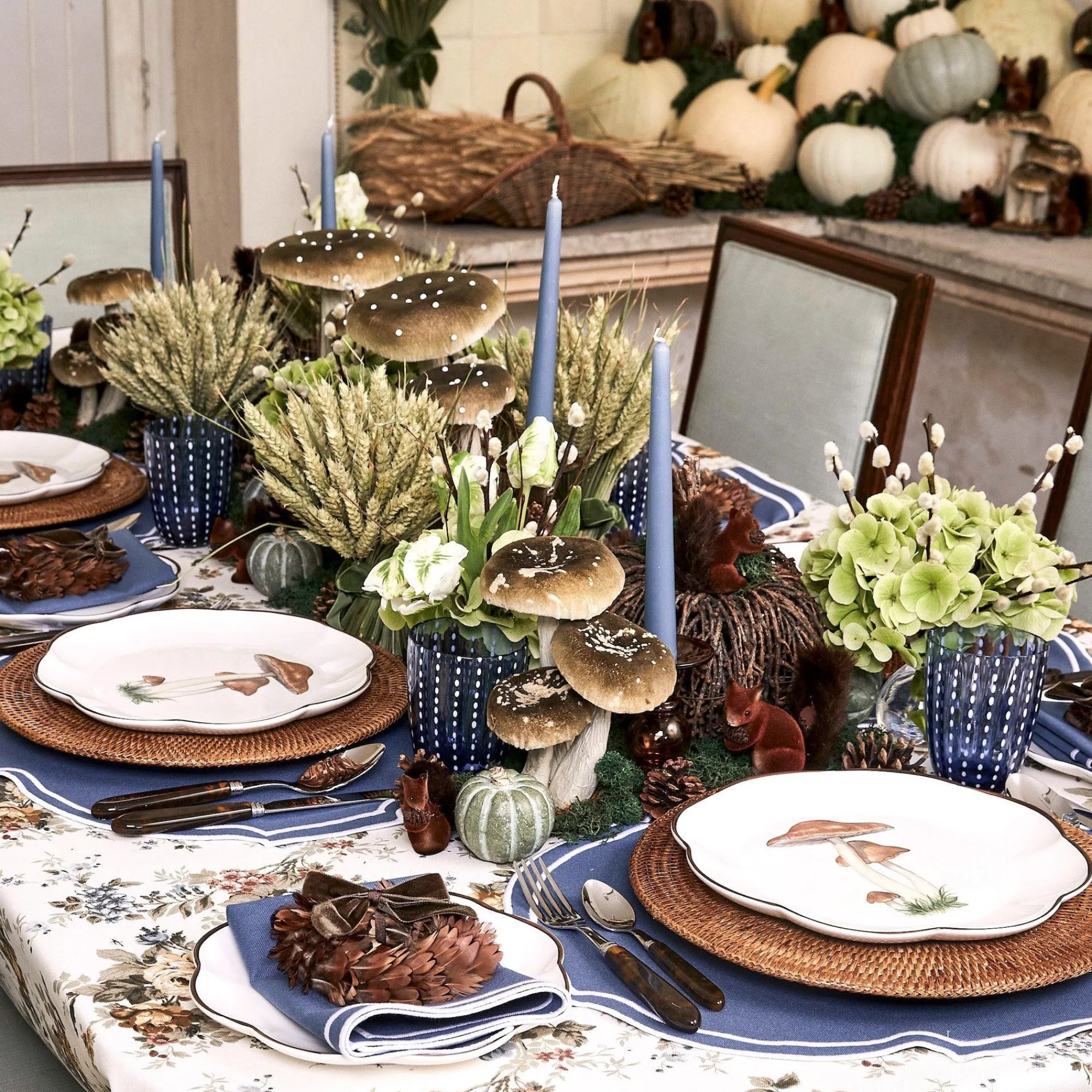 audrey_tablecloth_4.webp Shop Audrey Tablecloth Tablecloths