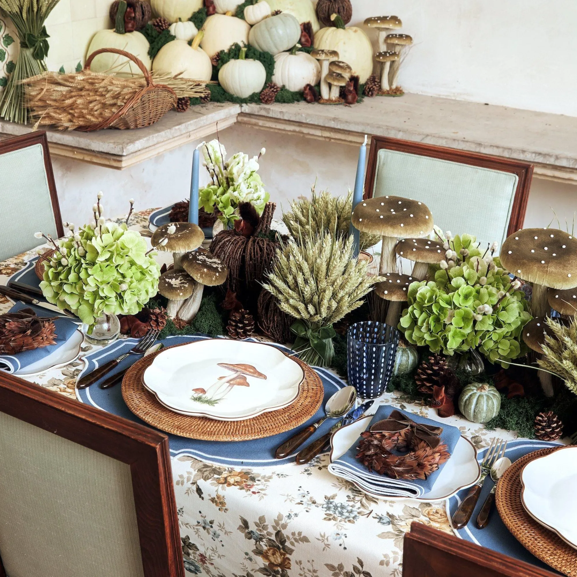 audrey_tablecloth_8.webp Shop Audrey Tablecloth Tablecloths