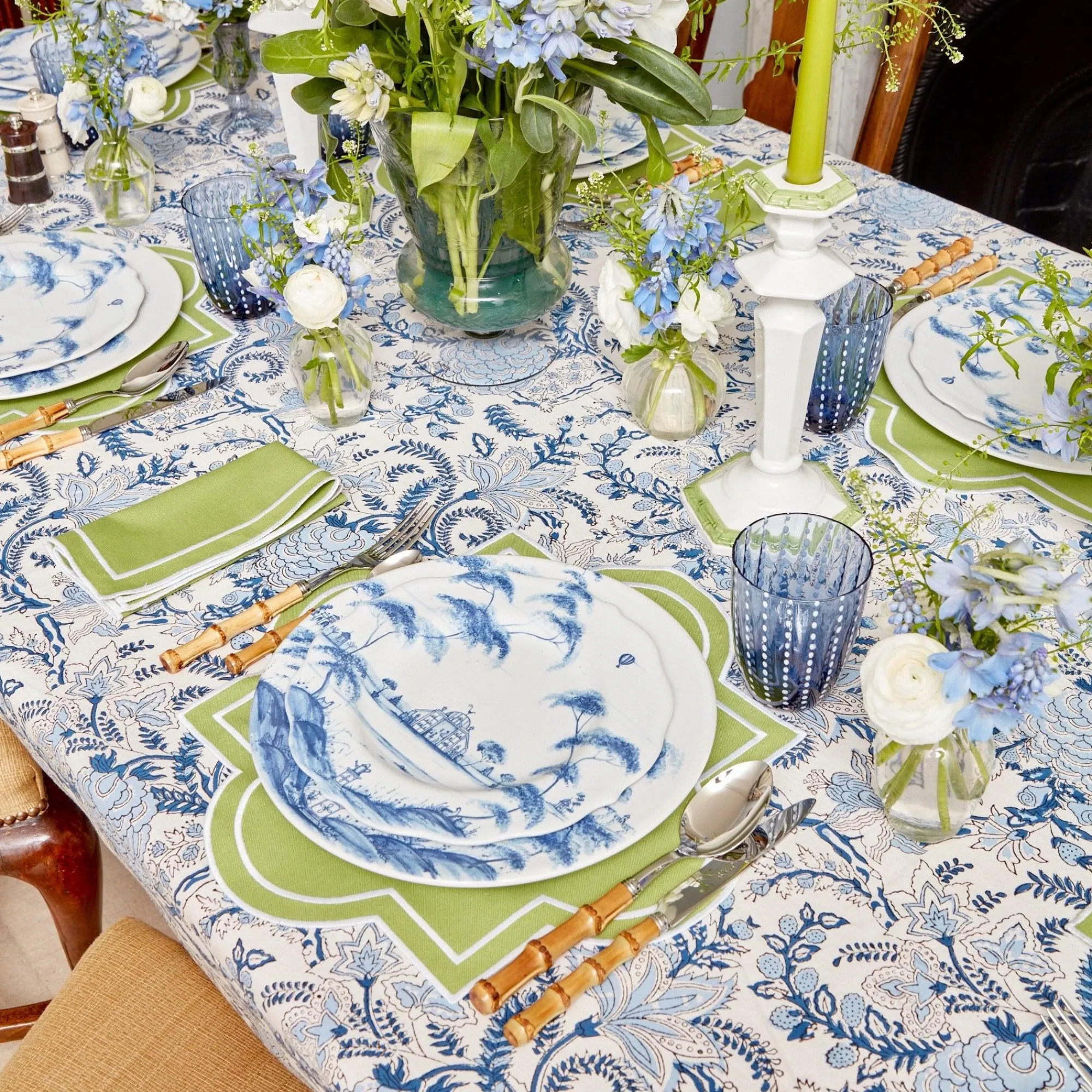 beatrice_blue_tablecloth_10.webp Clearance Beatrice Blue Tablecloth Tablecloths