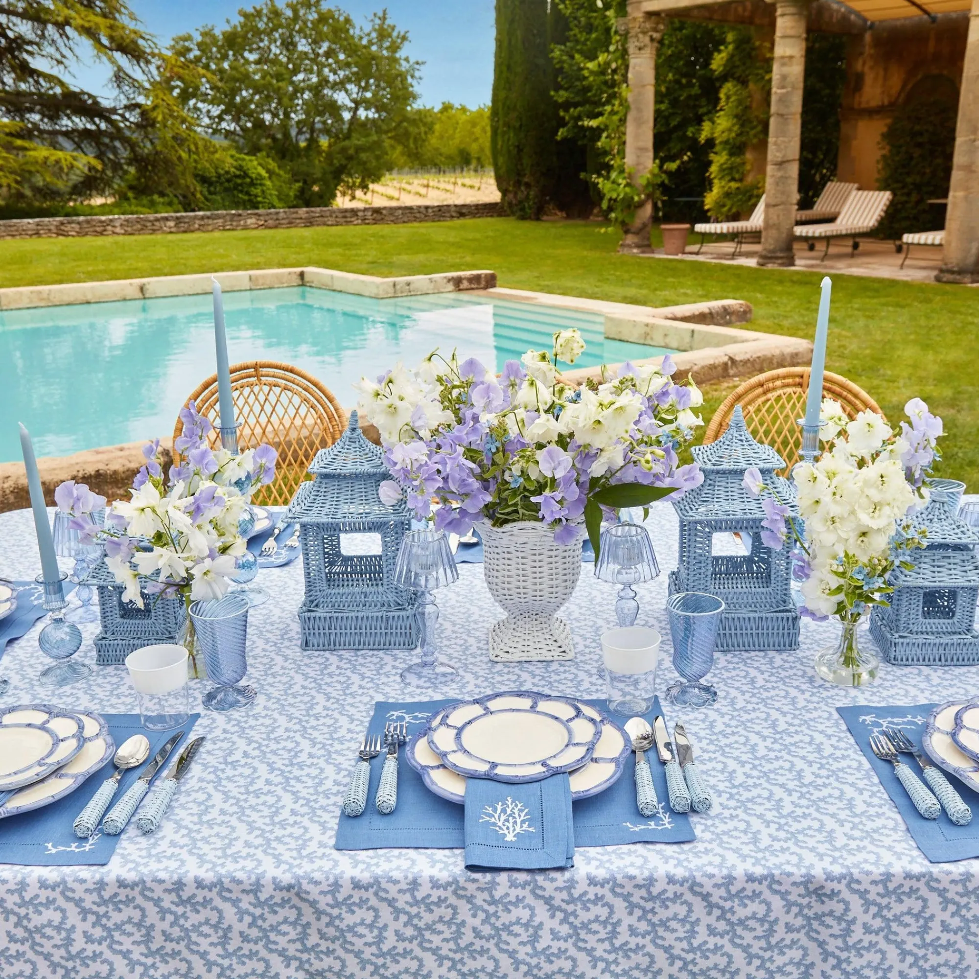 blue_coral_tablecloth_7.webp Best Sale Blue Coral Tablecloth Tablecloths