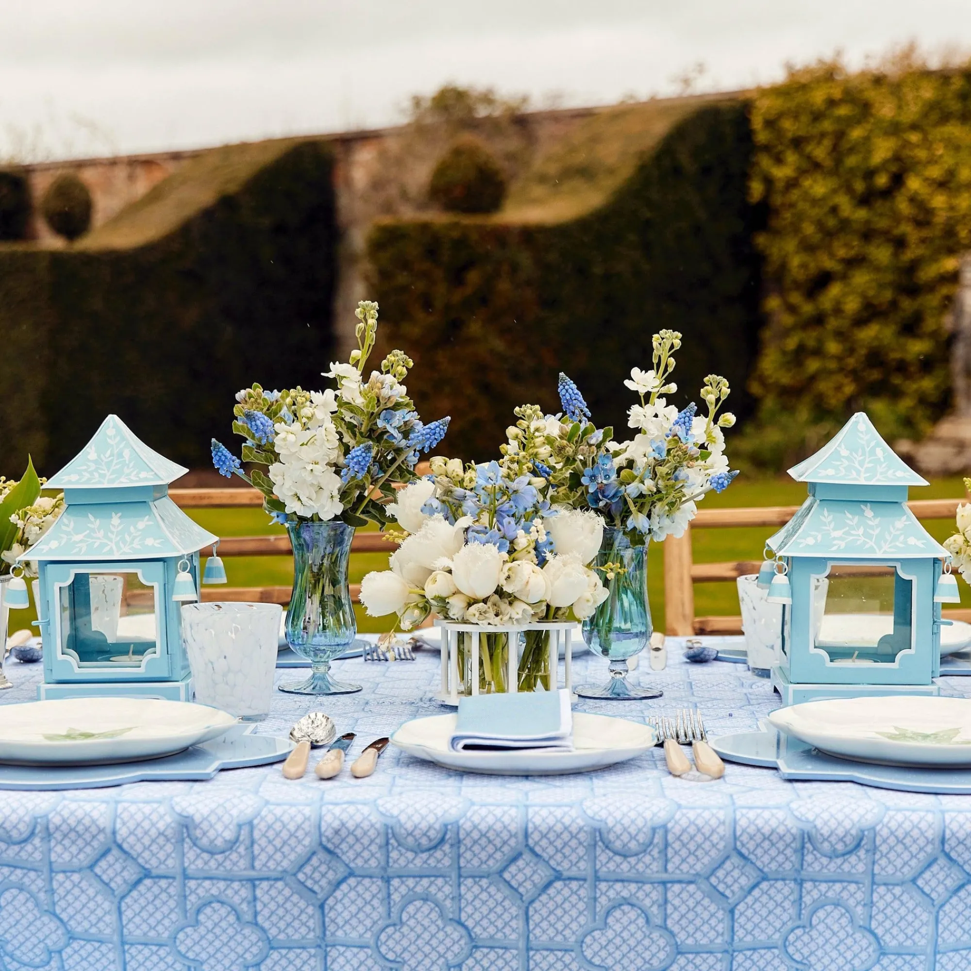 blue_fluted_vases_pair_13.webp Cheap Blue Fluted Vases (Pair) Vases