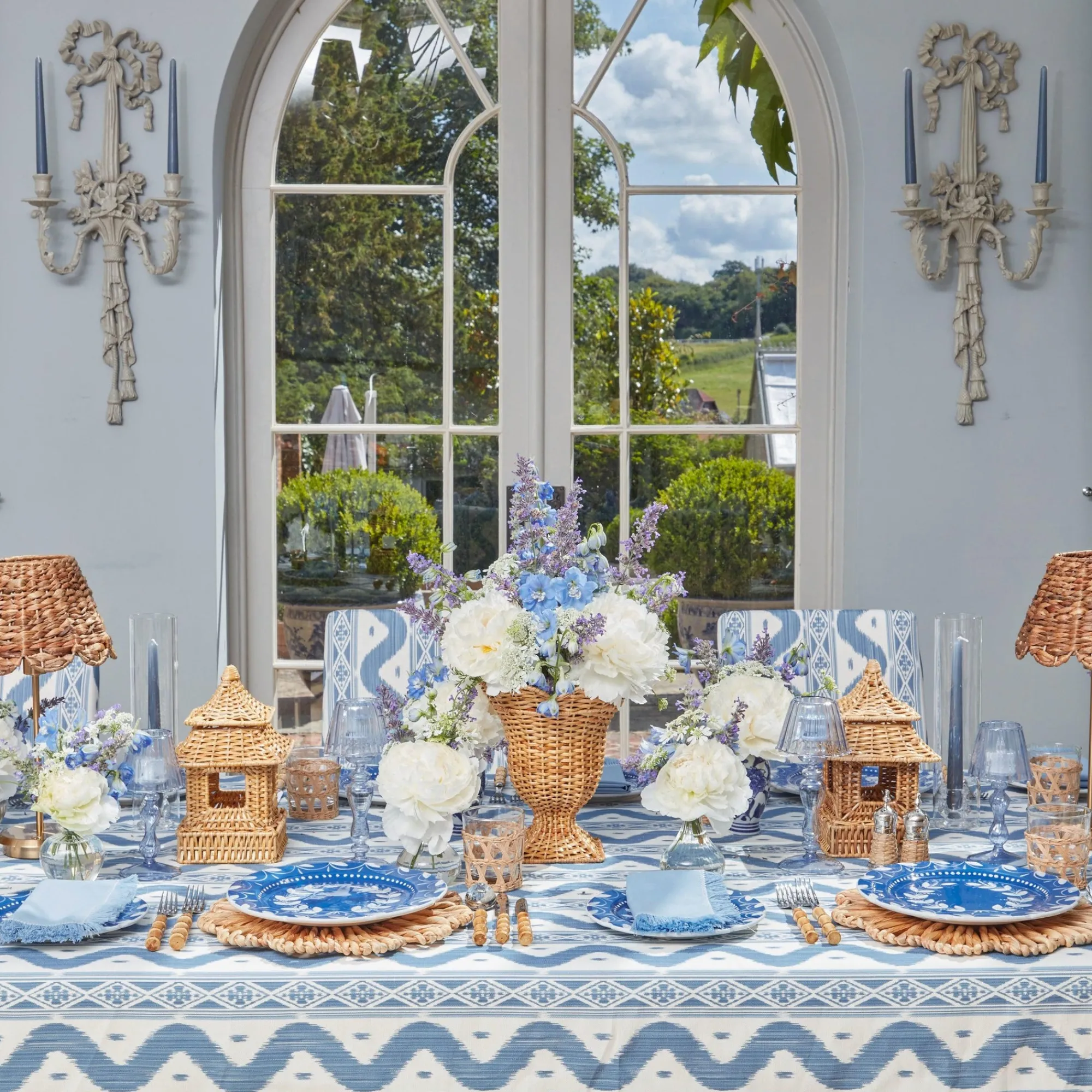 blue_glass_lantern_tea_li_3-1.webp Cheap Blue Glass Lantern Tea Light Holder (Pair) - 18 Cm Pagodas & Lanterns