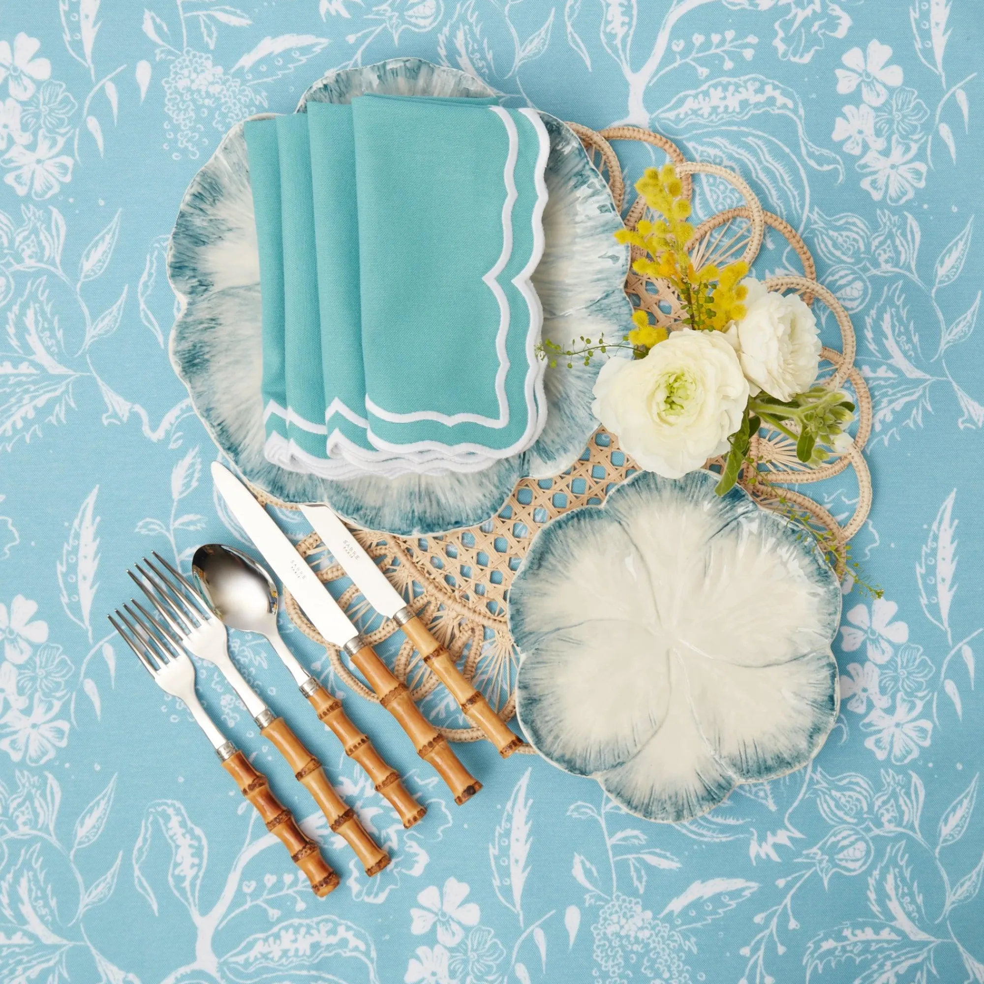 blue_matilde_starter_plat_5.webp New Blue Matilde Starter Plates (Set Of 4) Crockery Sets