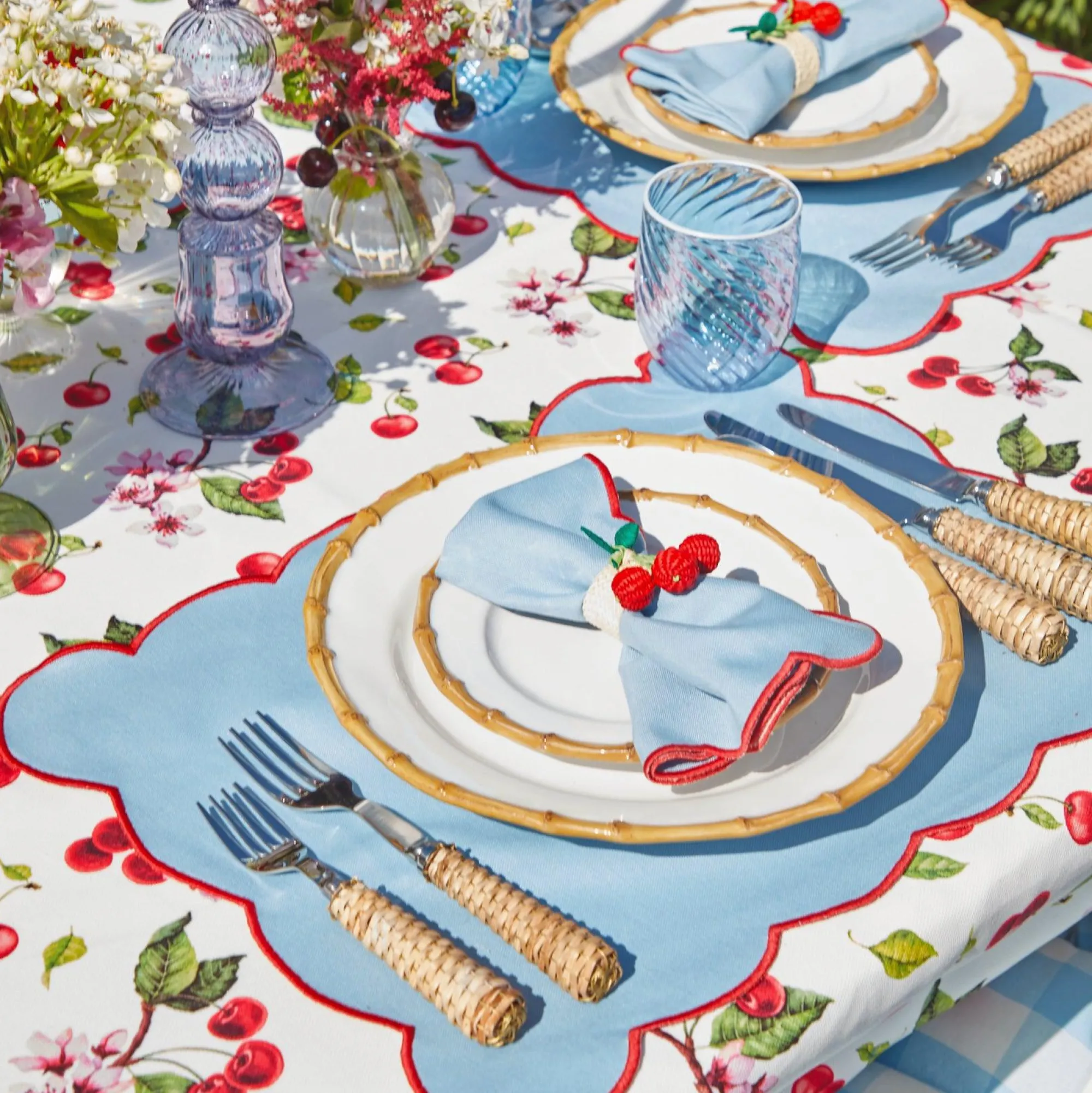 blue_with_red_scallop_nap_2.webp Clearance Blue With Red Scallop Napkins (Set Of 4) Napkins