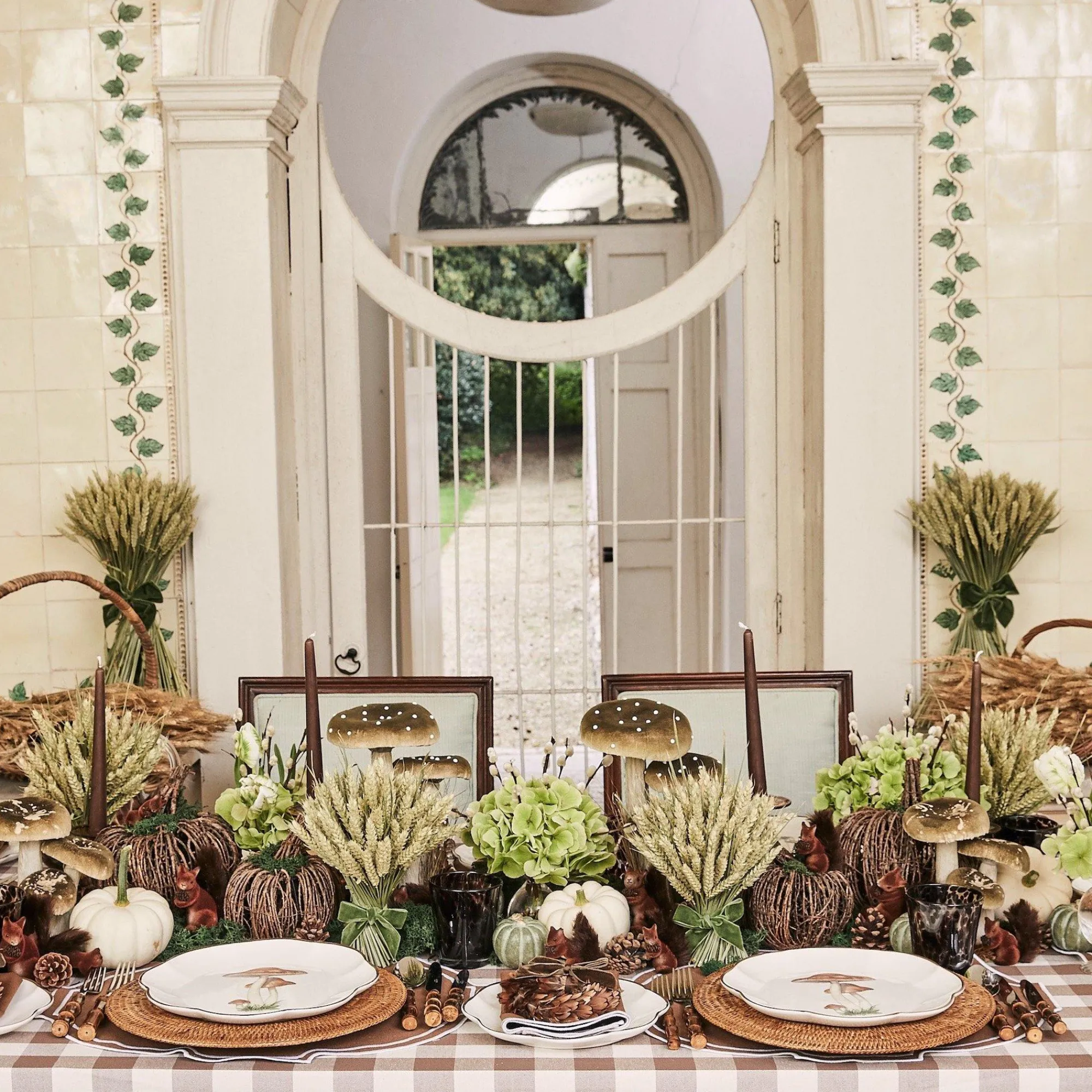 chocolate_velvet_mini_bow_12.webp Fashion Chocolate Velvet Mini Bows (Set Of 4) Napkin Rings, Bows & Wreaths