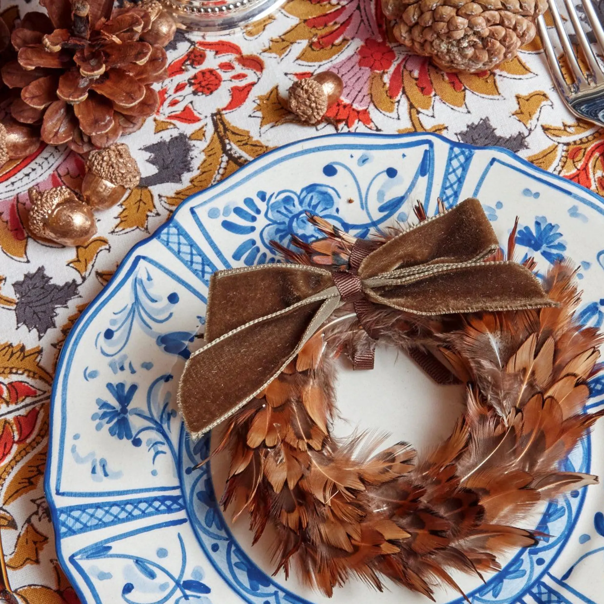 chocolate_velvet_mini_bow_5.webp Fashion Chocolate Velvet Mini Bows (Set Of 4) Napkin Rings, Bows & Wreaths