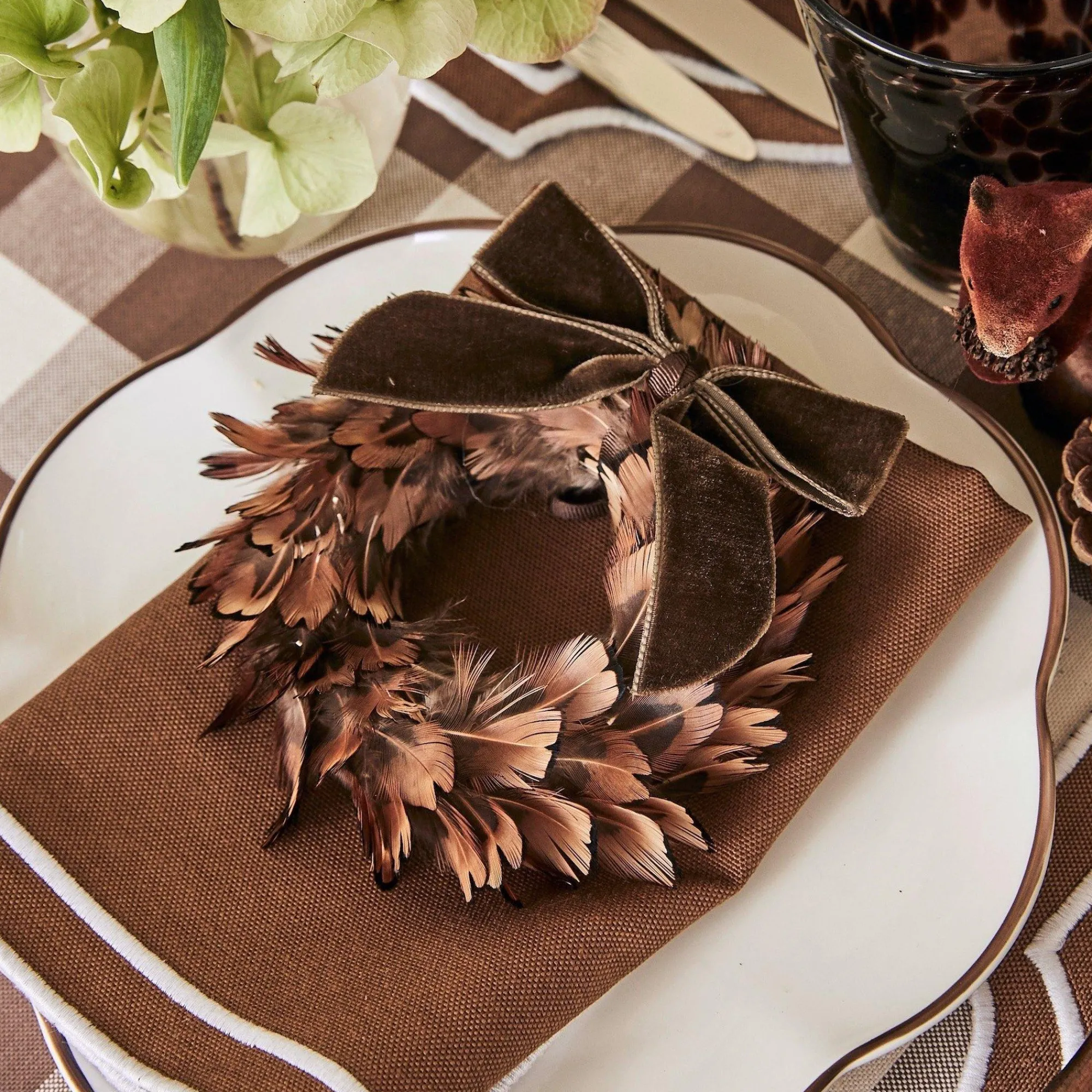 chocolate_velvet_mini_bow_9.webp Fashion Chocolate Velvet Mini Bows (Set Of 4) Napkin Rings, Bows & Wreaths