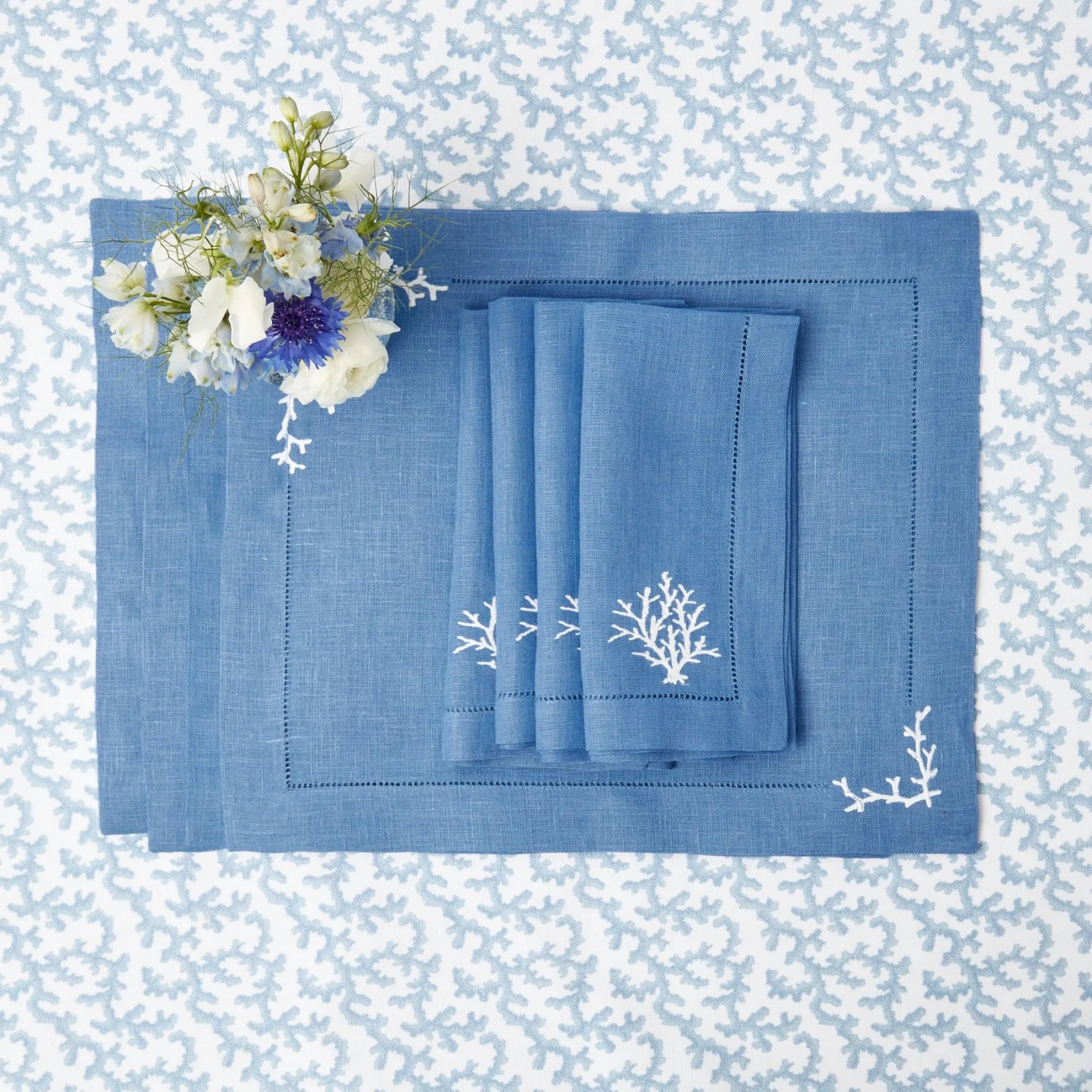 coral_blue_linen_set_10.webp Hot Coral Blue Linen Set Table Linen Sets