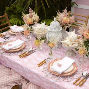 Fashion Coral Linen Napkins (Set Of 4) Napkins