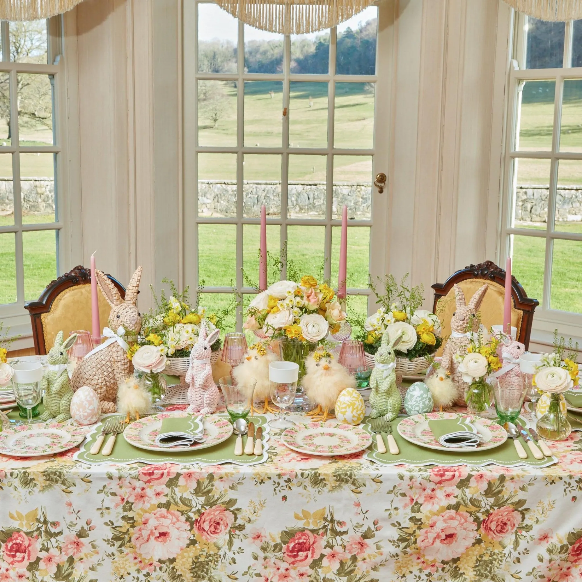 dahlia_garland_dinner_pla_11.webp Clearance Dahlia Garland Dinner Plate (Set Of 4) Crockery Sets