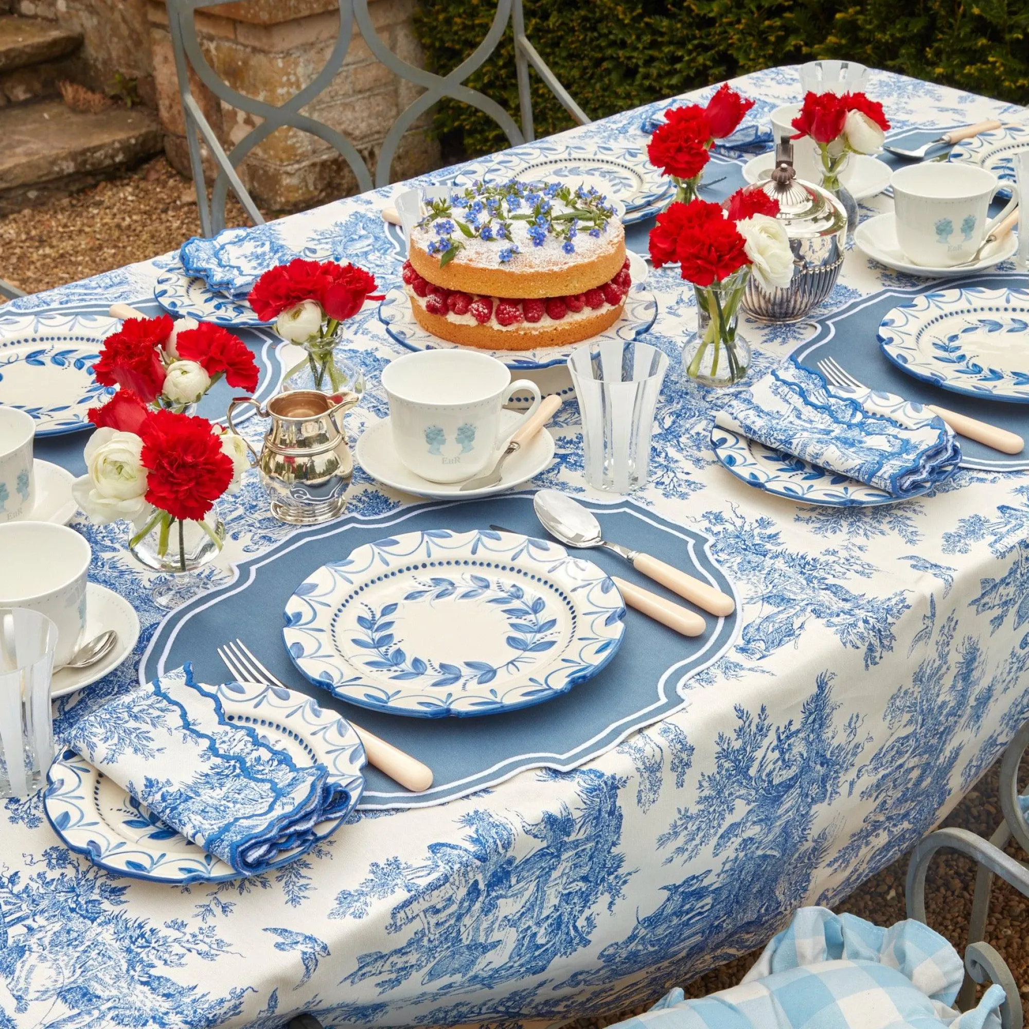 elizabeth_garland_dinner__14-2.webp Discount Elizabeth Garland Dinner Plate Dinner Plates