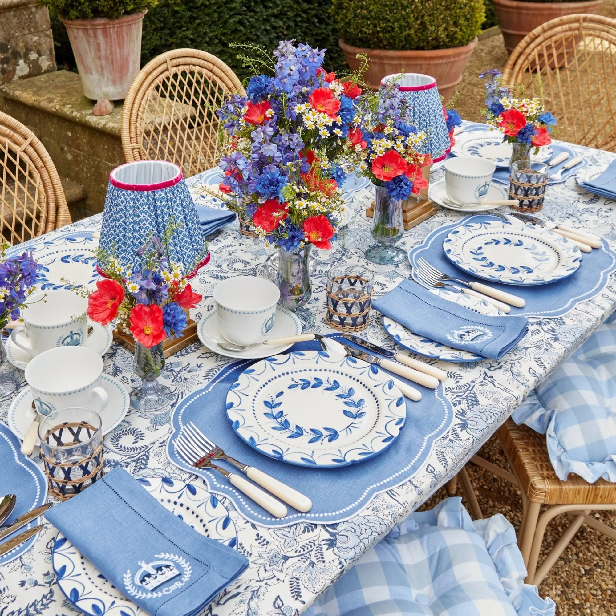 elizabeth_garland_dinner__2-5.webp Discount Elizabeth Garland Dinner Plate Dinner Plates