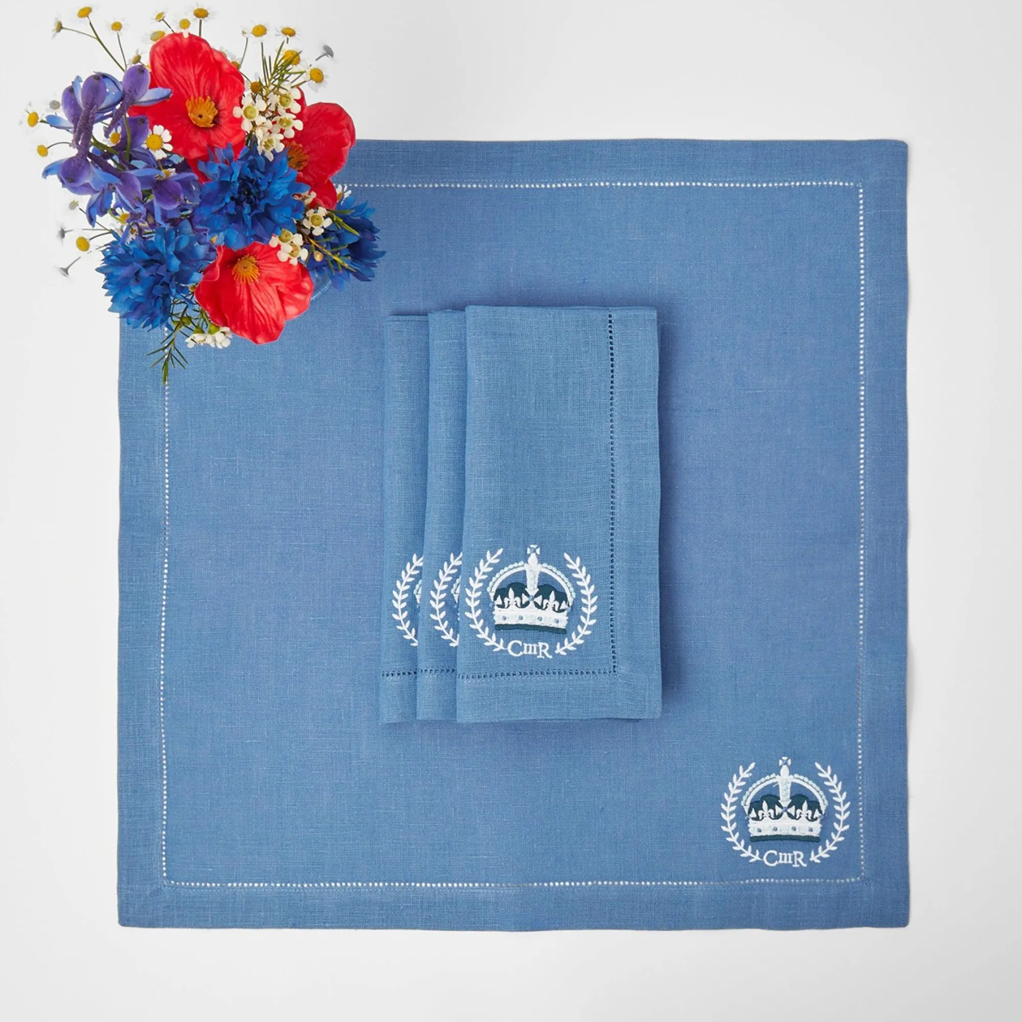 eloise_blue_placemats__co_11.webp Flash Sale Eloise Blue Placemats & Coronation Napkins (Set Of 4) Table Linen Sets