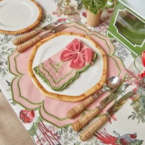 Hot Fleur Pink Napkins (Set Of 4) Napkins