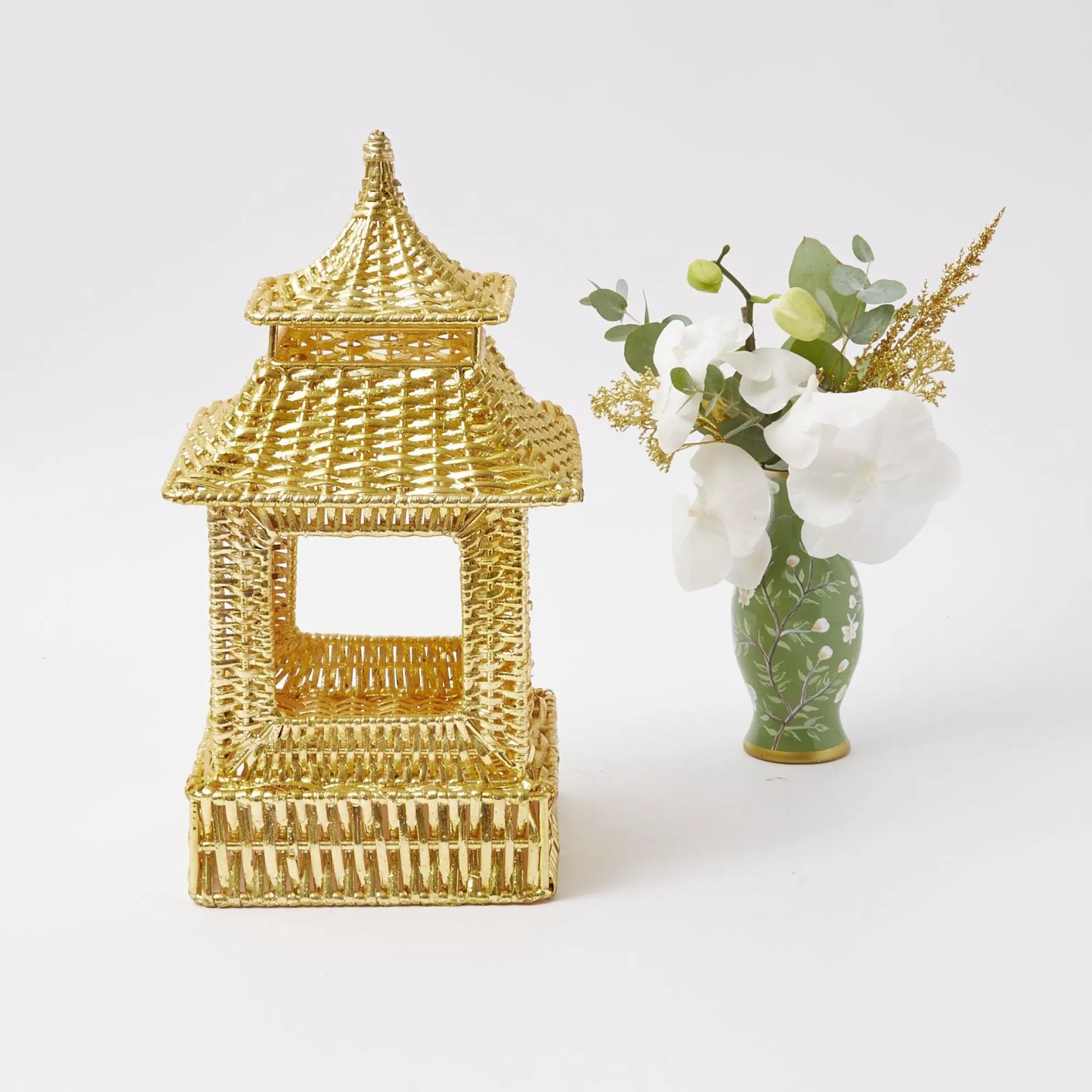 gold_rattan_pagoda_lanter_0.webp Store Gold Rattan Pagoda Lantern Rattan Tableware