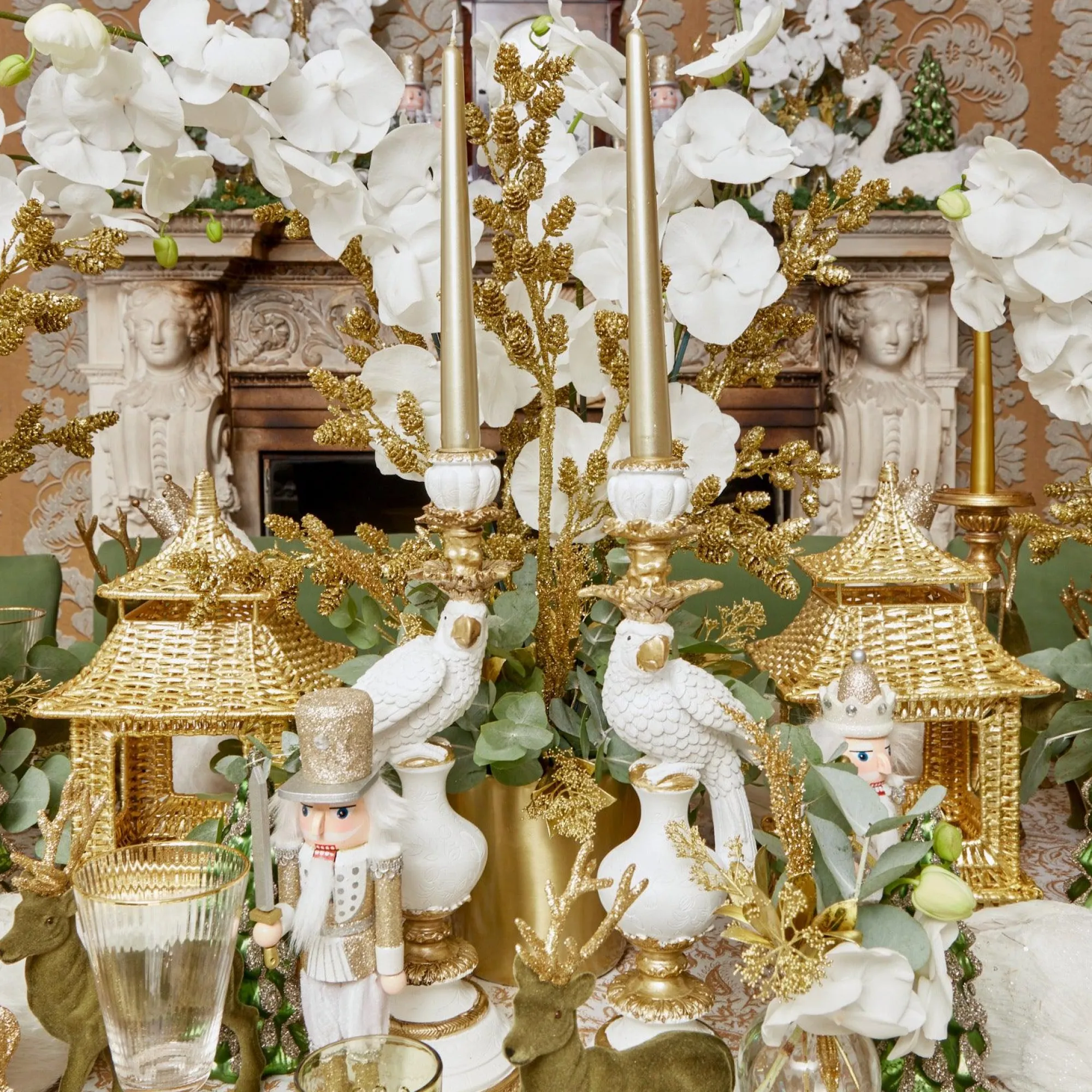 gold_rattan_pagoda_lanter_4.webp Store Gold Rattan Pagoda Lantern Rattan Tableware