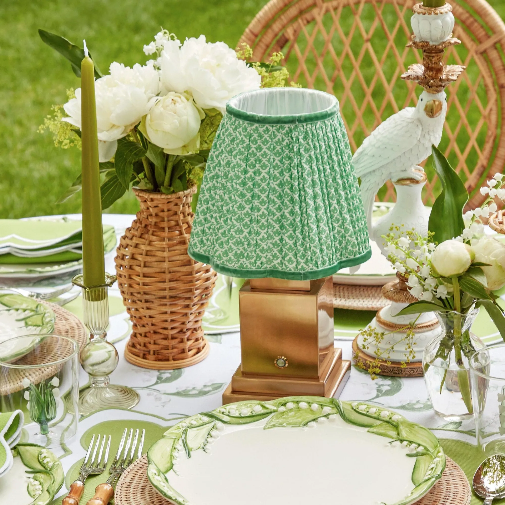 green_lotus_lampshade_1.webp Clearance Green Lotus Lampshade Lamps & Lighting