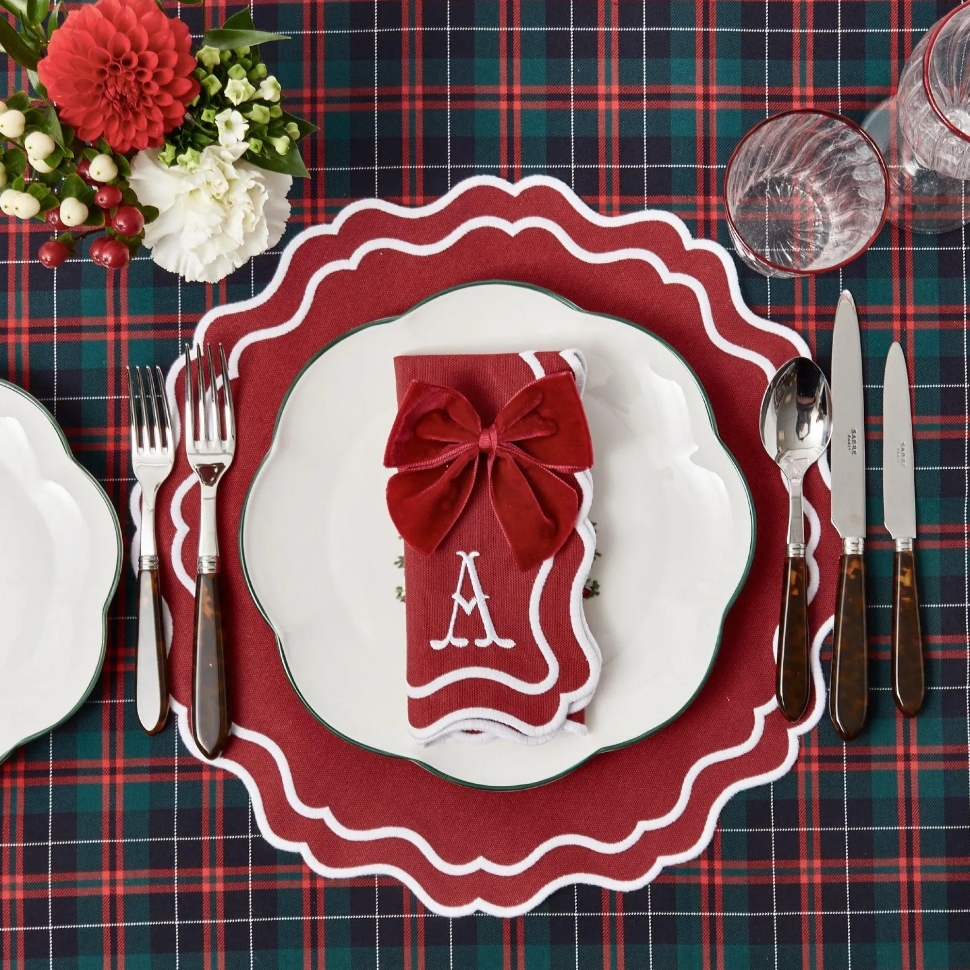 katherine_berry_red_place_13.webp Clearance Katherine Berry Red Placemats (Set Of 4) Placemats