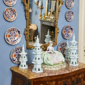 Best Sale Large White Porcelain Pagodas (Pair) Pagodas & Lanterns