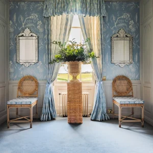 New Liliana Scalloped Rattan Pedestal And Urn Vases