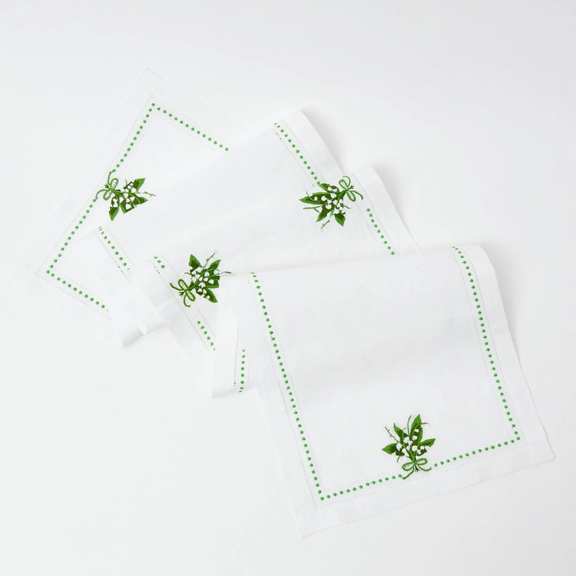 lily_of_the_valley_table__0.webp Discount Lily Of The Valley Table Runner Tablecloths