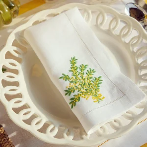 New Mimosa White Linen Placemats & Napkins (Set Of 4) Table Linen Sets