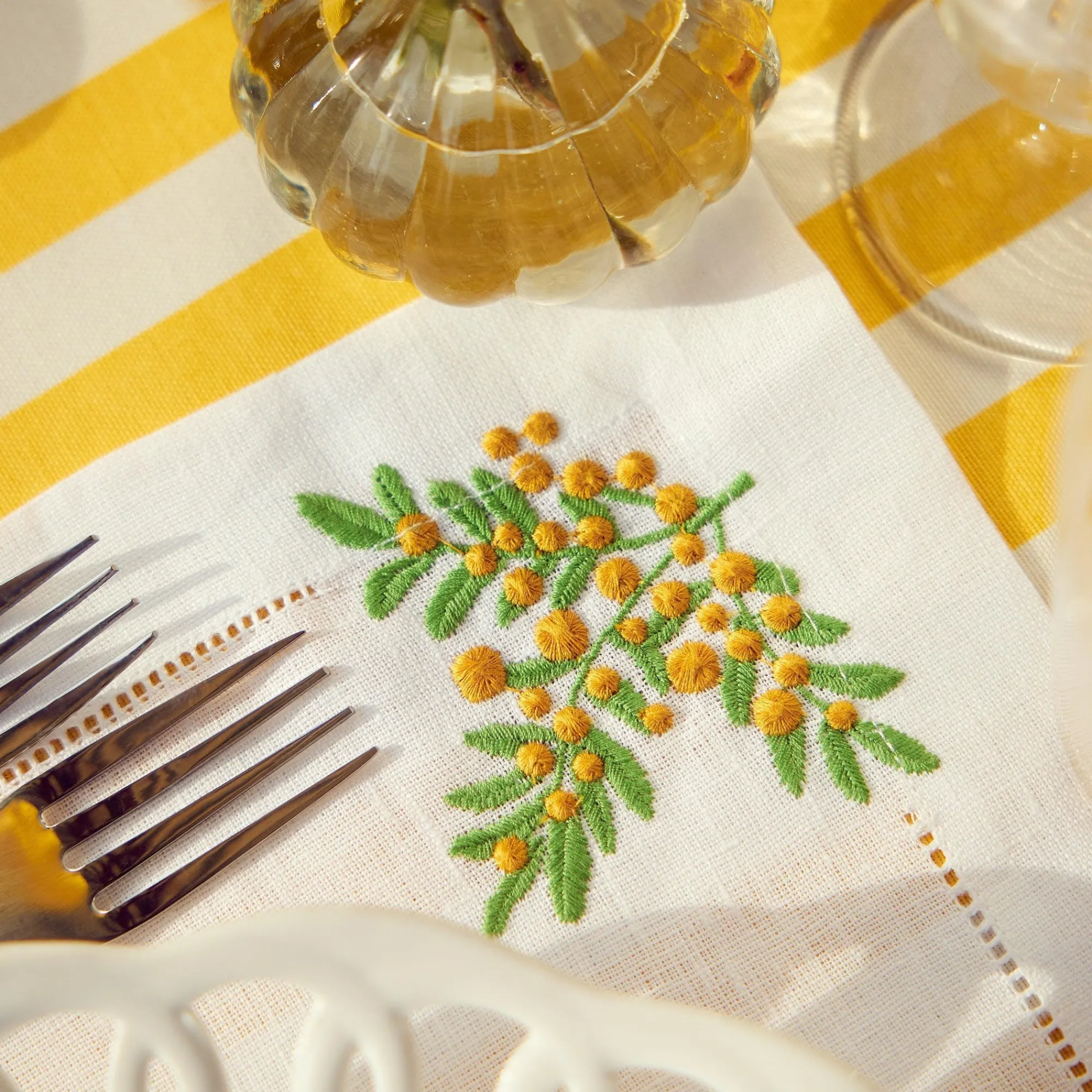mimosa_white_linen_placem_6-1.webp Cheap Mimosa White Linen Placemats (Set Of 4) Placemats