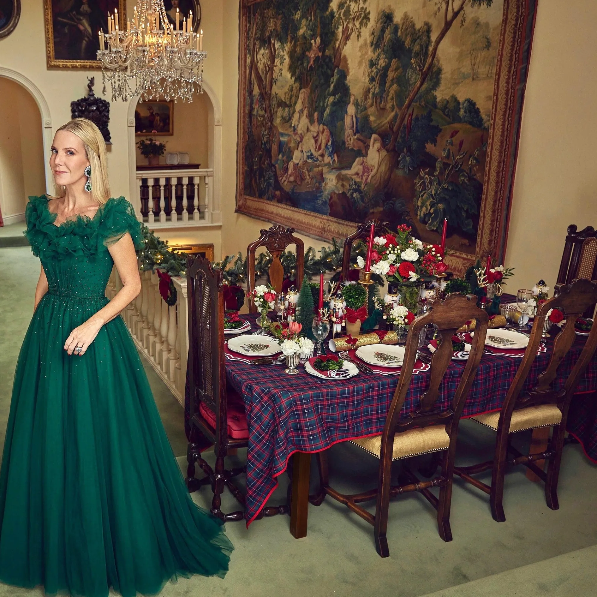 mrs_alice_christmas_tree__2.webp Discount Christmas Tree Dinner Plate (Set Of 4) Crockery Sets