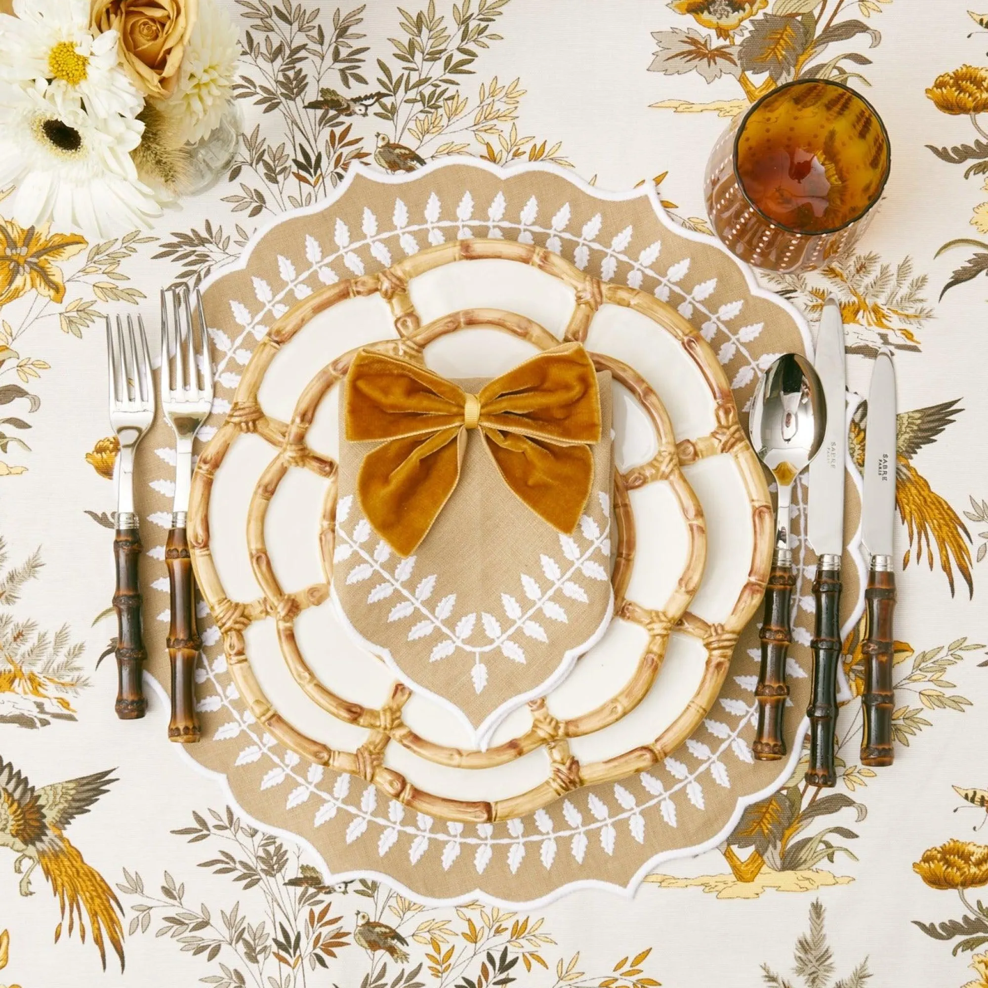 natural_laurel_napkins_se_6.webp Clearance Natural Laurel Napkins (Set Of 4) Napkins