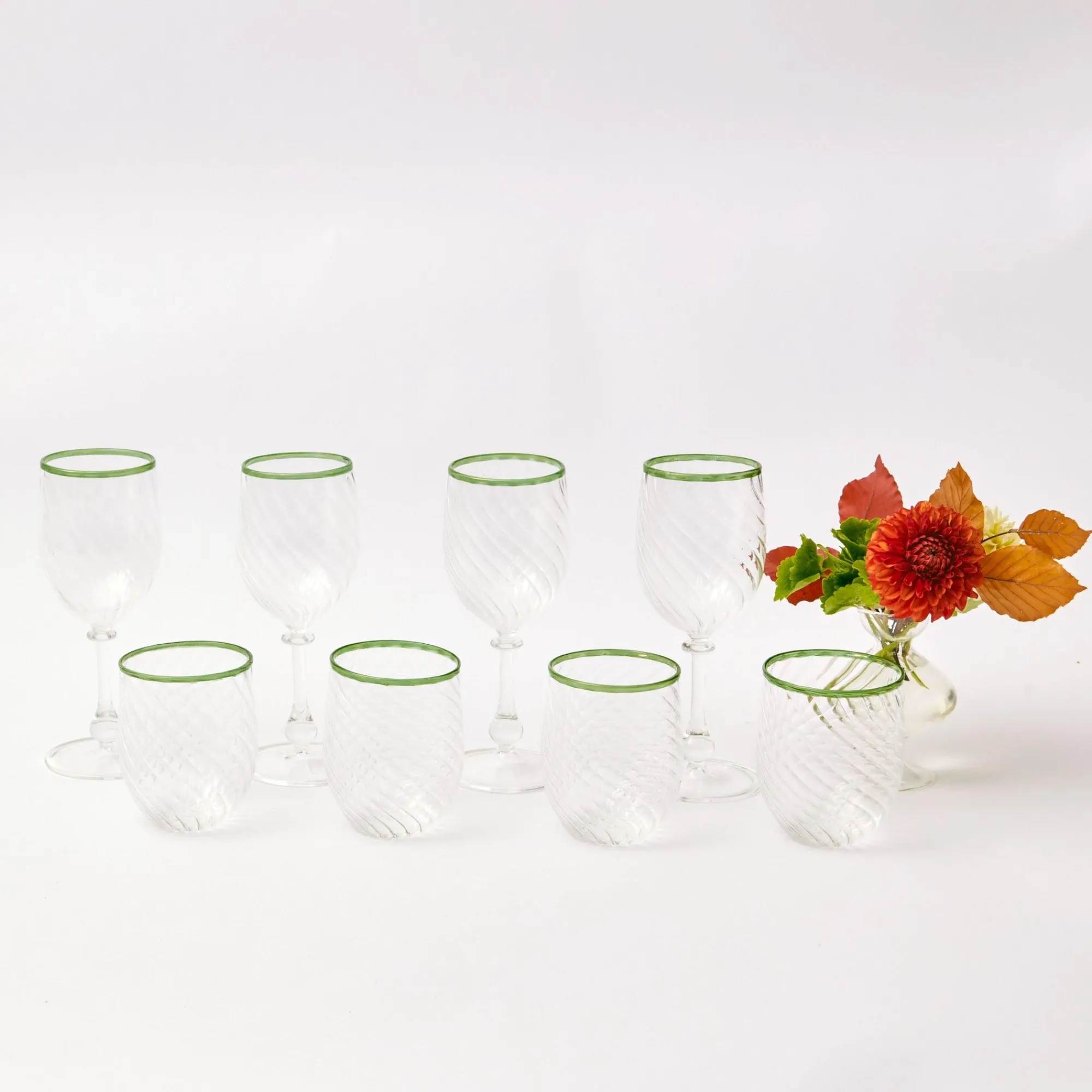 olive_rim_swirl_glassware_10.webp Outlet Olive Rim Swirl Glassware Set Glassware Sets