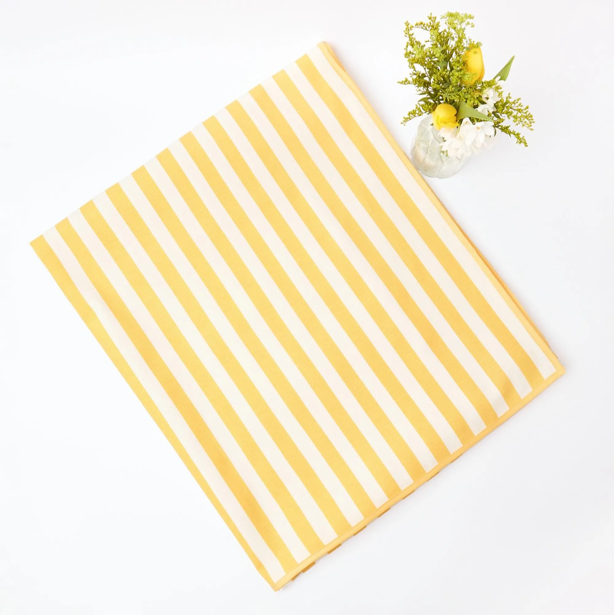 passalacqua_yellow_stripe_0.webp New Passalacqua Yellow Stripe Tablecloth Tablecloths