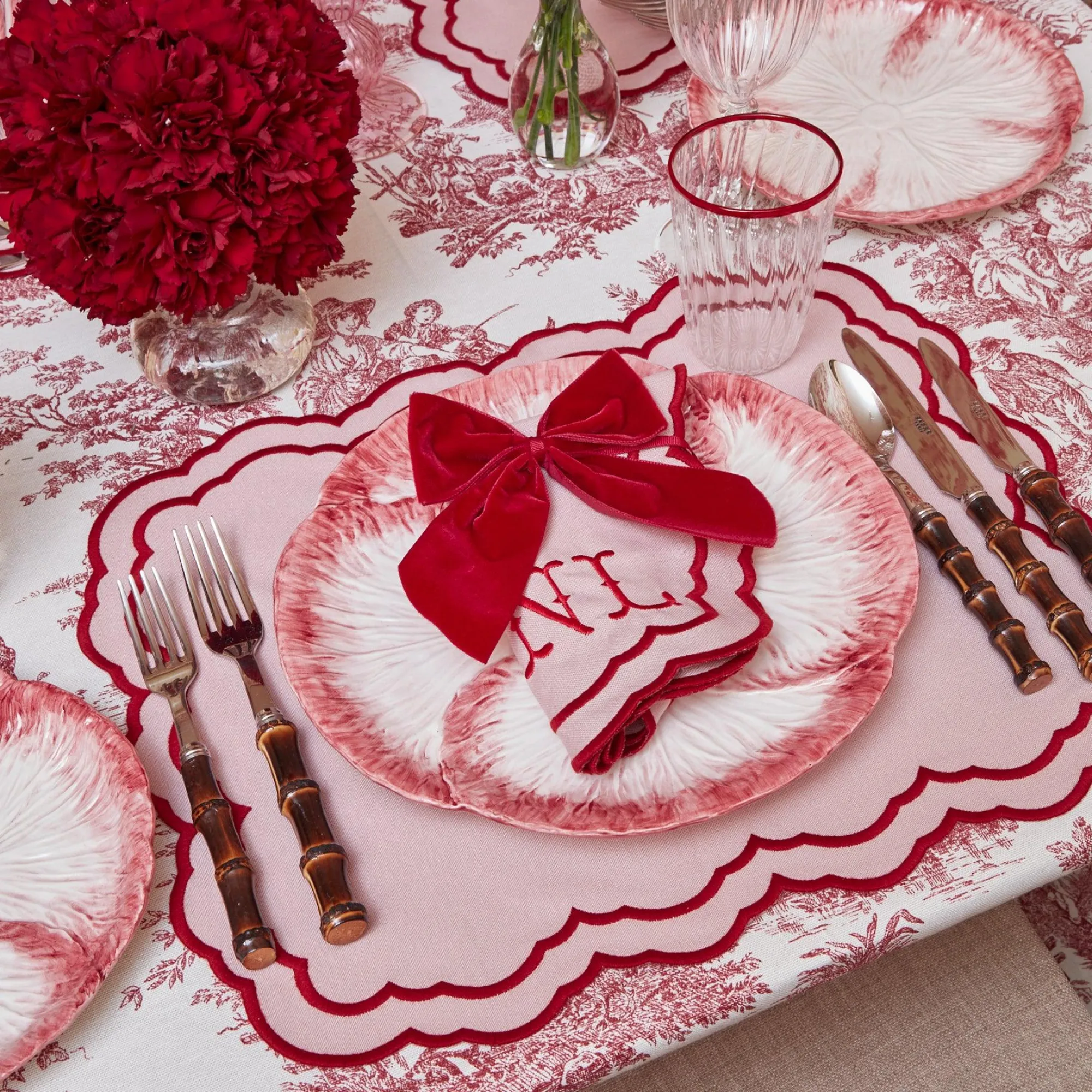 personalised_red_velvet_n_11.webp Online Personalised Red Velvet Napkin Bow Napkin Rings, Bows & Wreaths