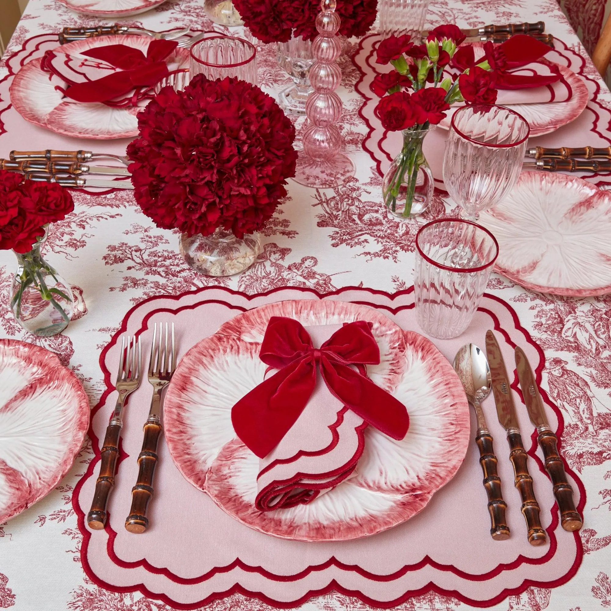 personalised_red_velvet_n_3.webp Online Personalised Red Velvet Napkin Bow Napkin Rings, Bows & Wreaths