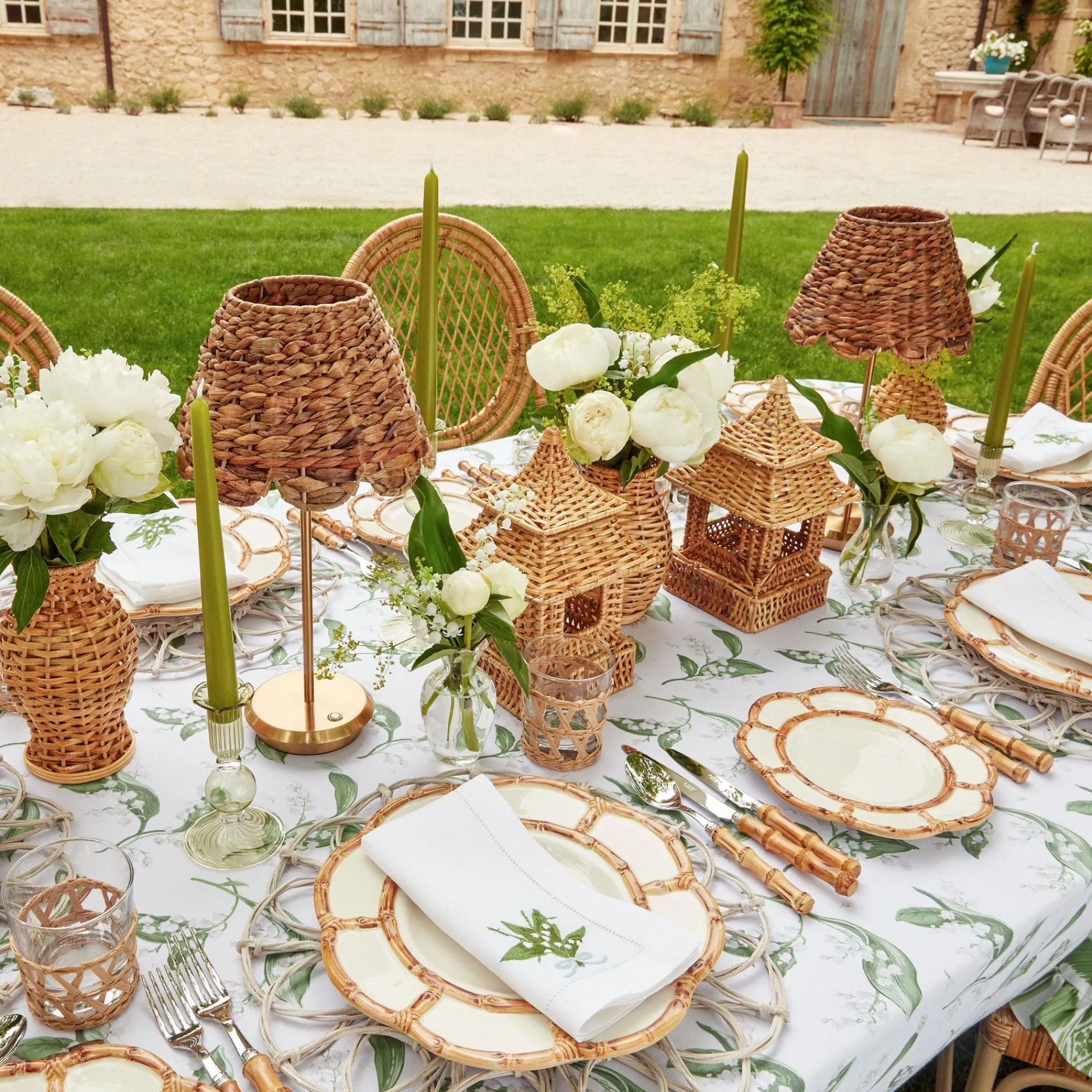 petal_bamboo_ceramic_dinn_3-1.webp Best Petal Bamboo Ceramic Dinner Plate Bamboo Crockery