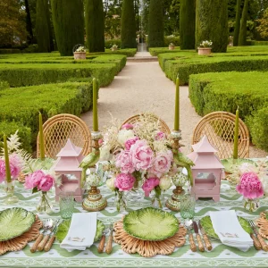 New Pink & Green Pagoda Napkins (Set Of 4) Napkins