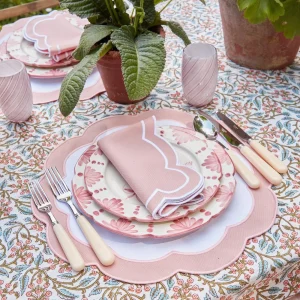 Store Pink Applique Placemats & Napkins (Set Of 4) Table Linen Sets