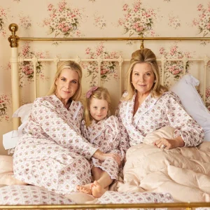 Online Pink Bouquet Dressing Gown Aprons & Robes