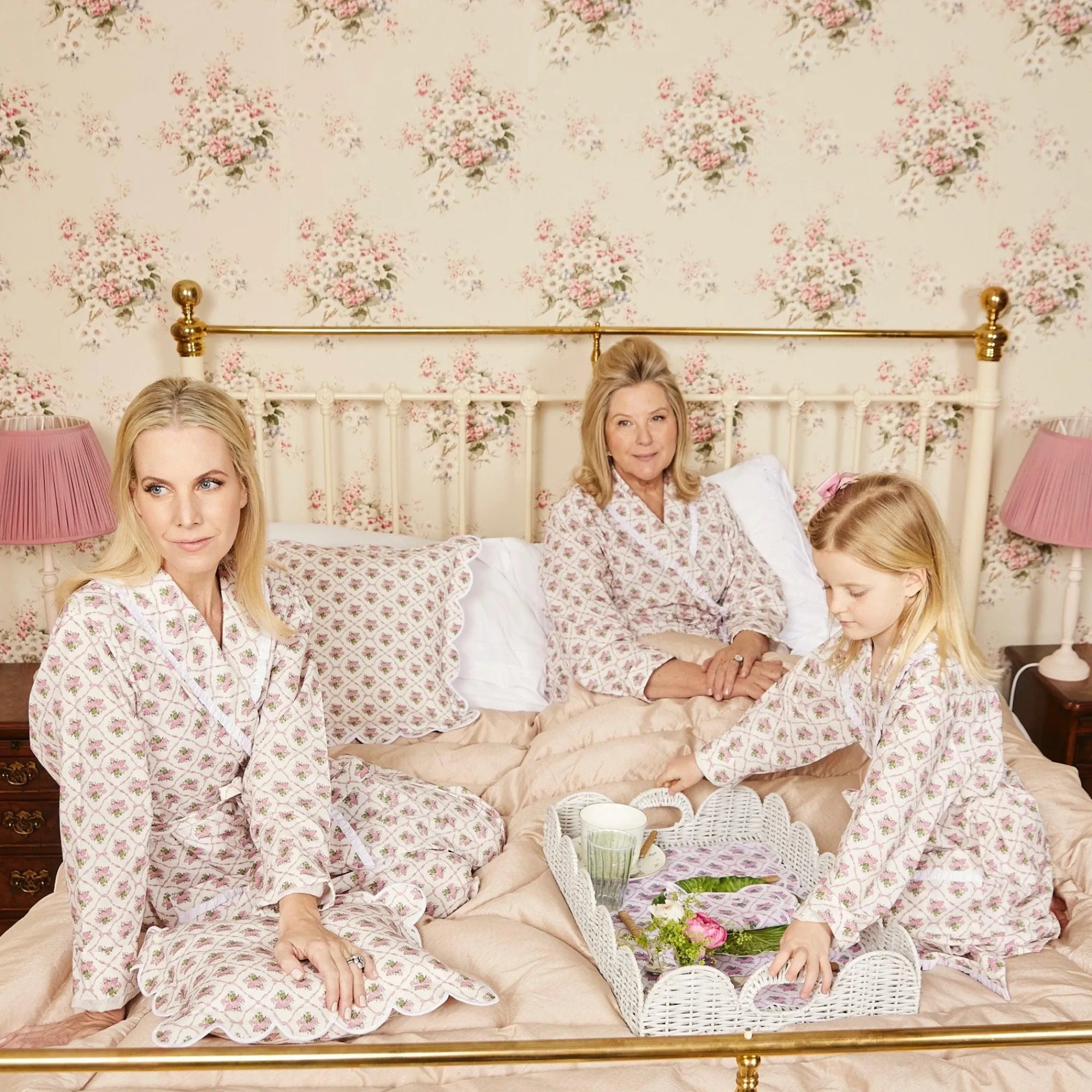 pink_bouquet_dressing_gow_4-1.webp Online Pink Bouquet Dressing Gown Aprons & Robes