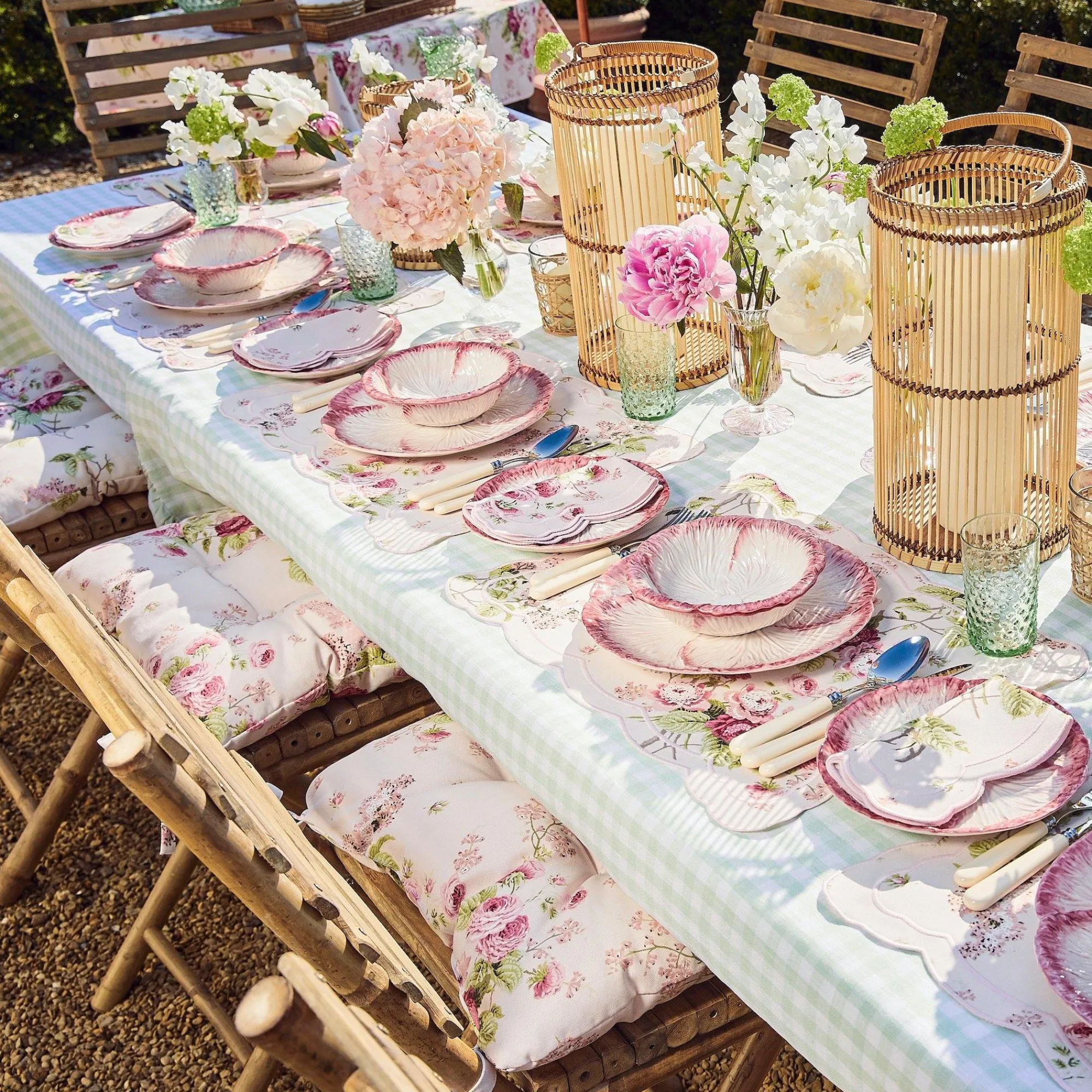 pink_capri_lettuce_bowl_8.webp Cheap Pink Capri Lettuce Bowl Lettuce Crockery