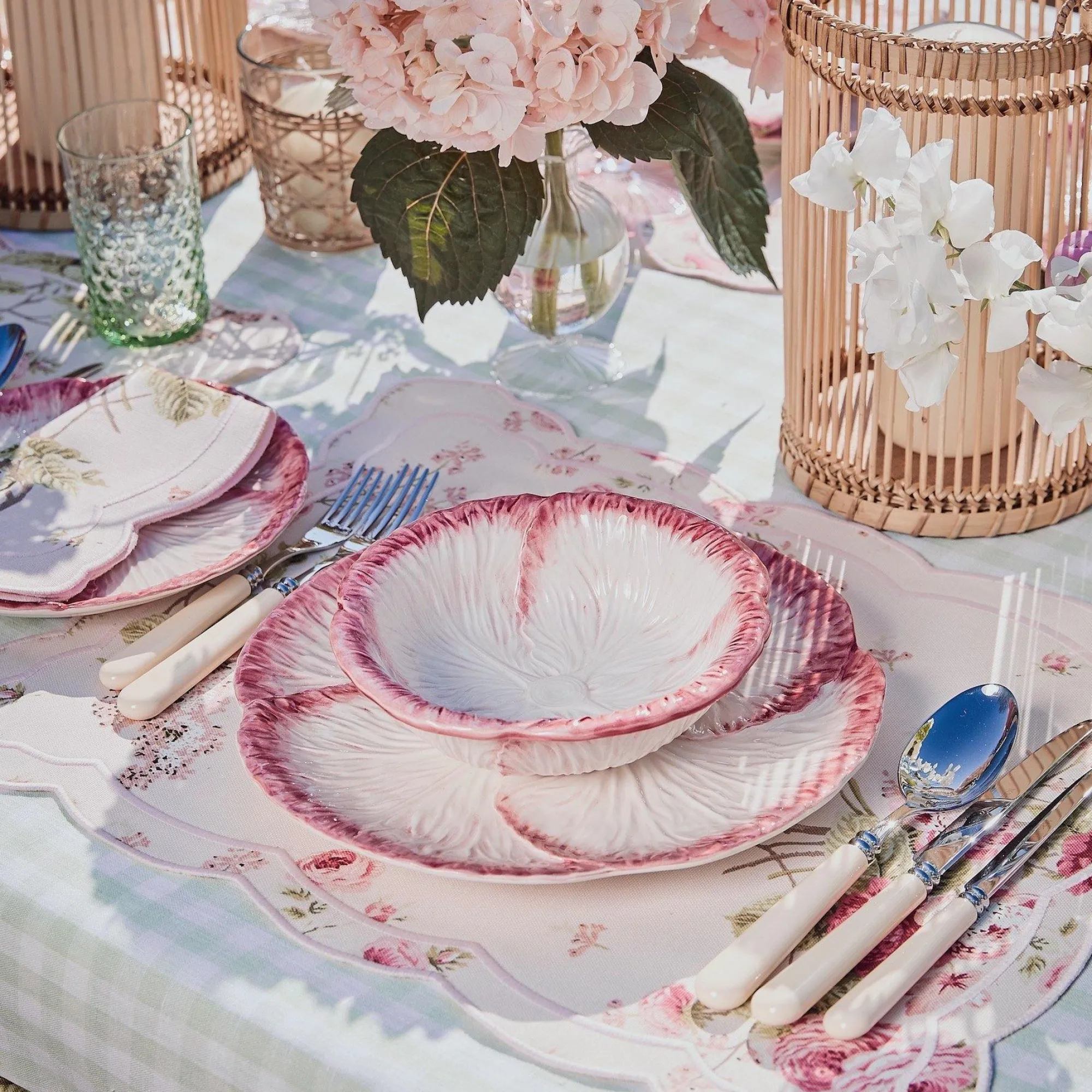 pink_capri_lettuce_bowl_9.webp Cheap Pink Capri Lettuce Bowl Lettuce Crockery