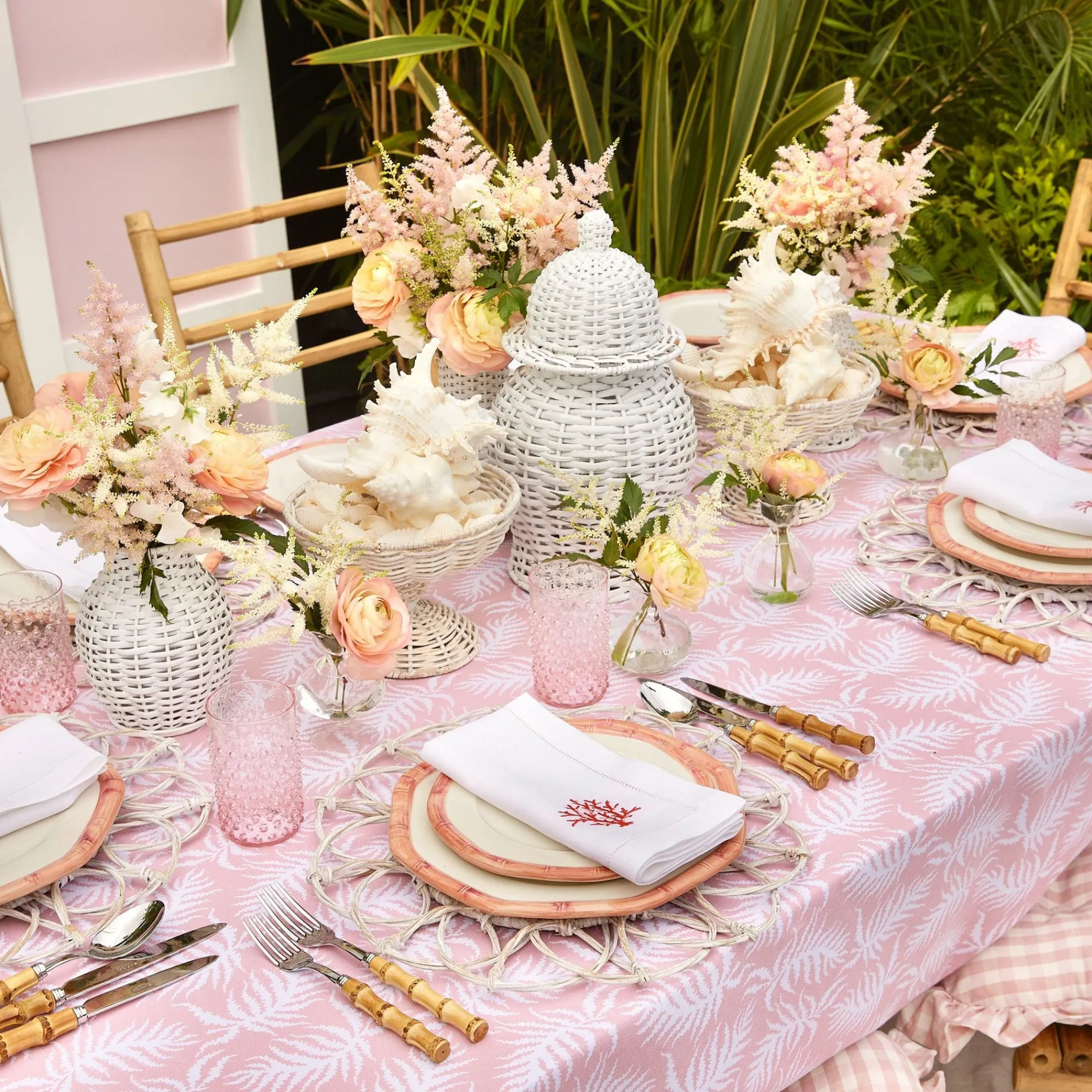 pink_geometric_bamboo_sta_12-1.webp Outlet Pink Geometric Bamboo Starter Plate (Set Of 4) Bamboo Crockery