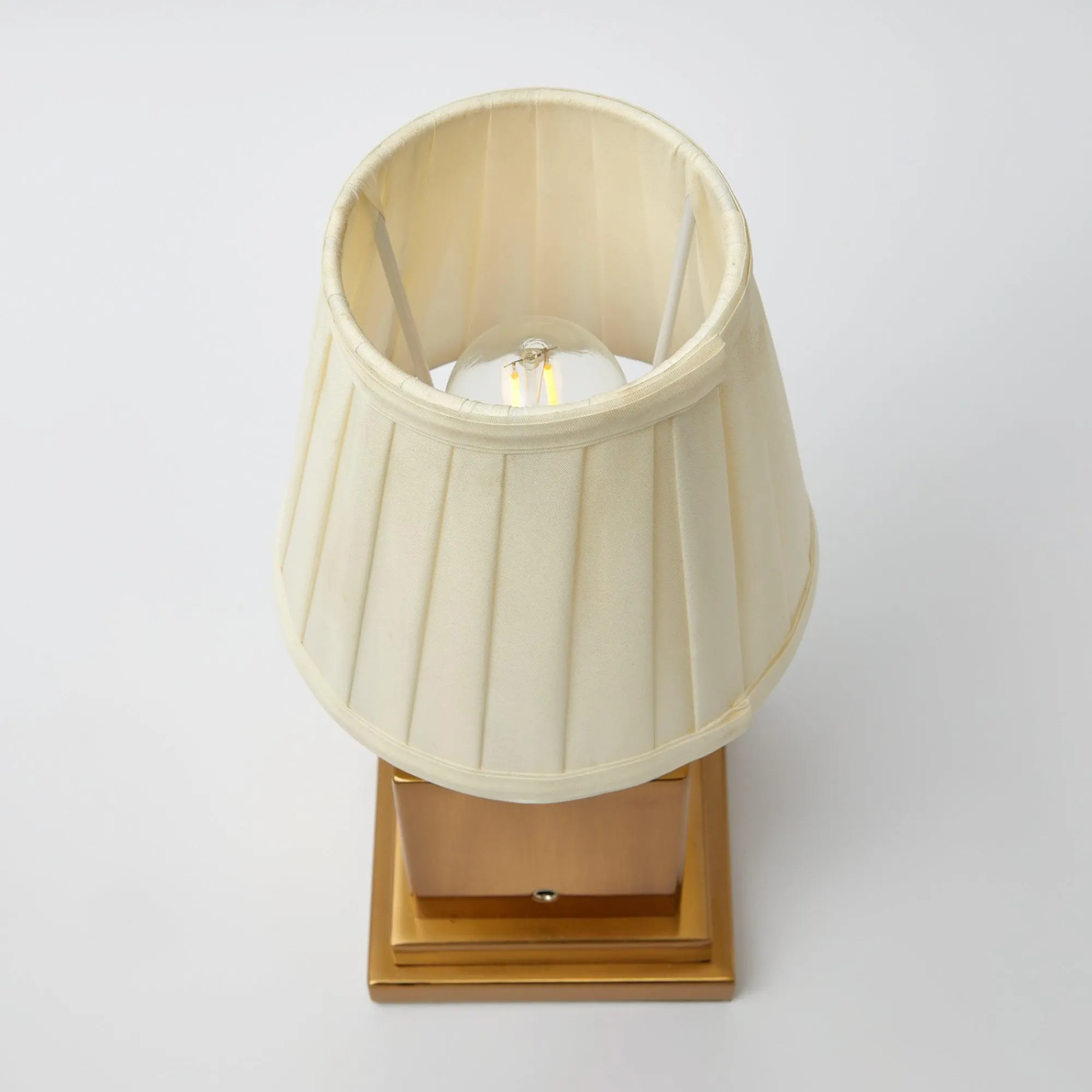rechargeable_table_lamp___11.webp Sale Rechargeable Table Lamp & Shade Lamps & Lighting