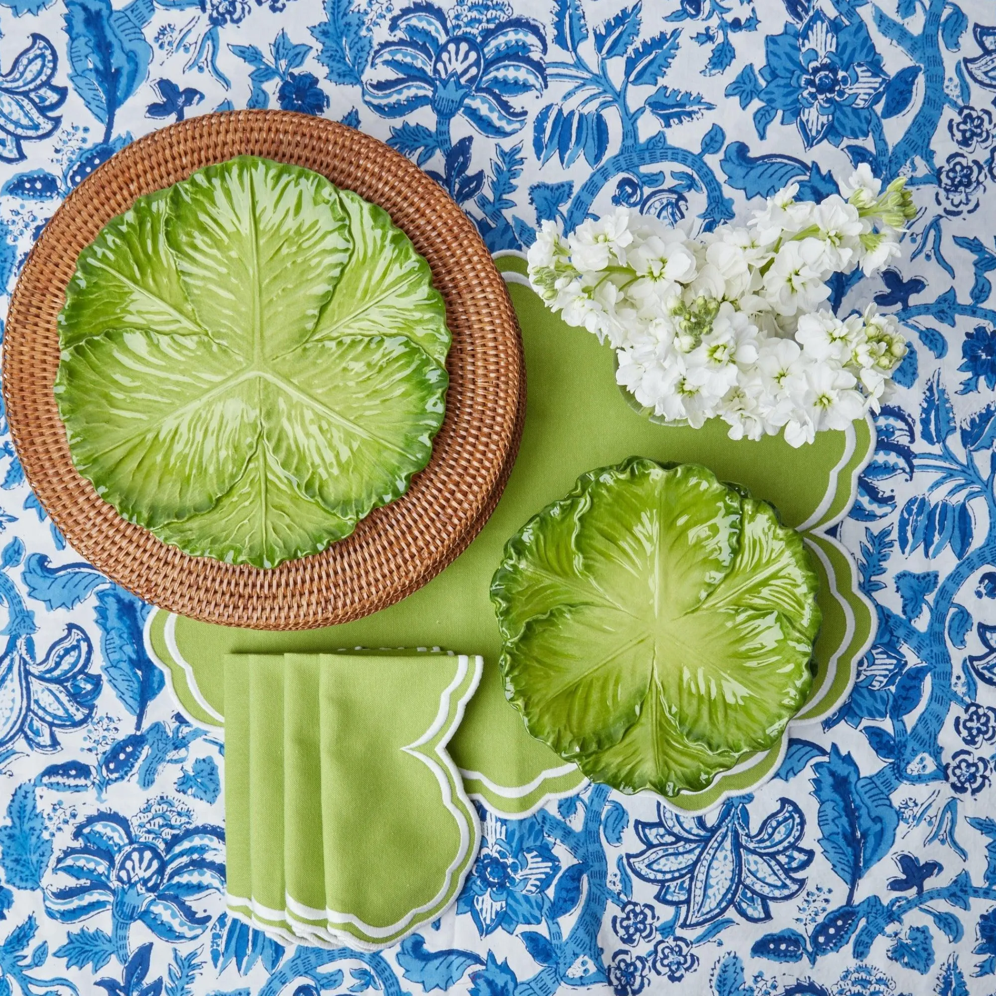 serena_apple_green_scallo_9-1.webp Outlet Serena Apple Green Scalloped Placemats (Set Of 4) Placemats