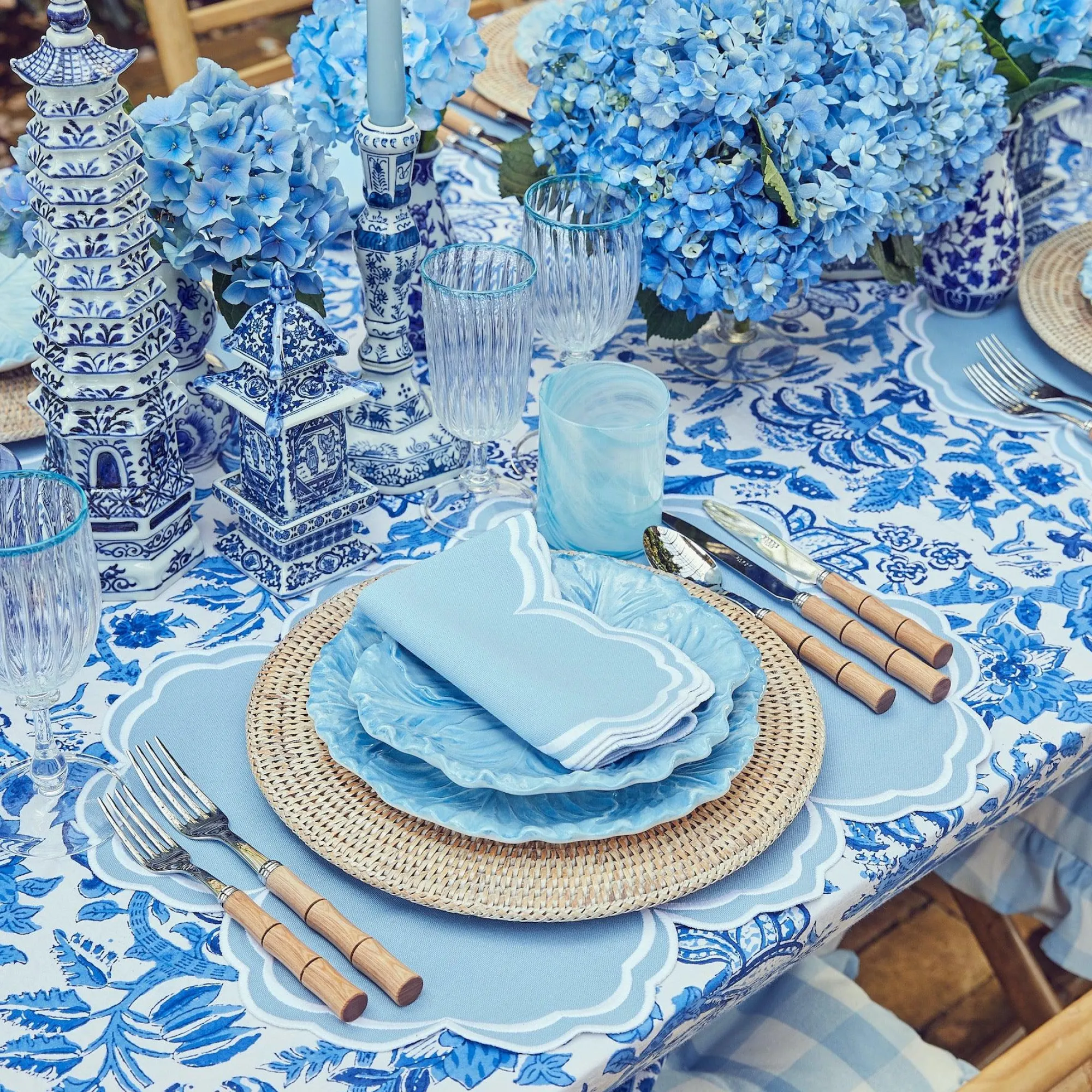 serena_cornflower_blue_pl_2.webp Online Serena Cornflower Blue Placemats (Set Of 4) Placemats