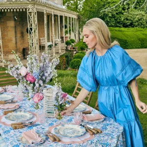 Cheap Seville Blue Gardenia Dinner Plate Dinner Plates