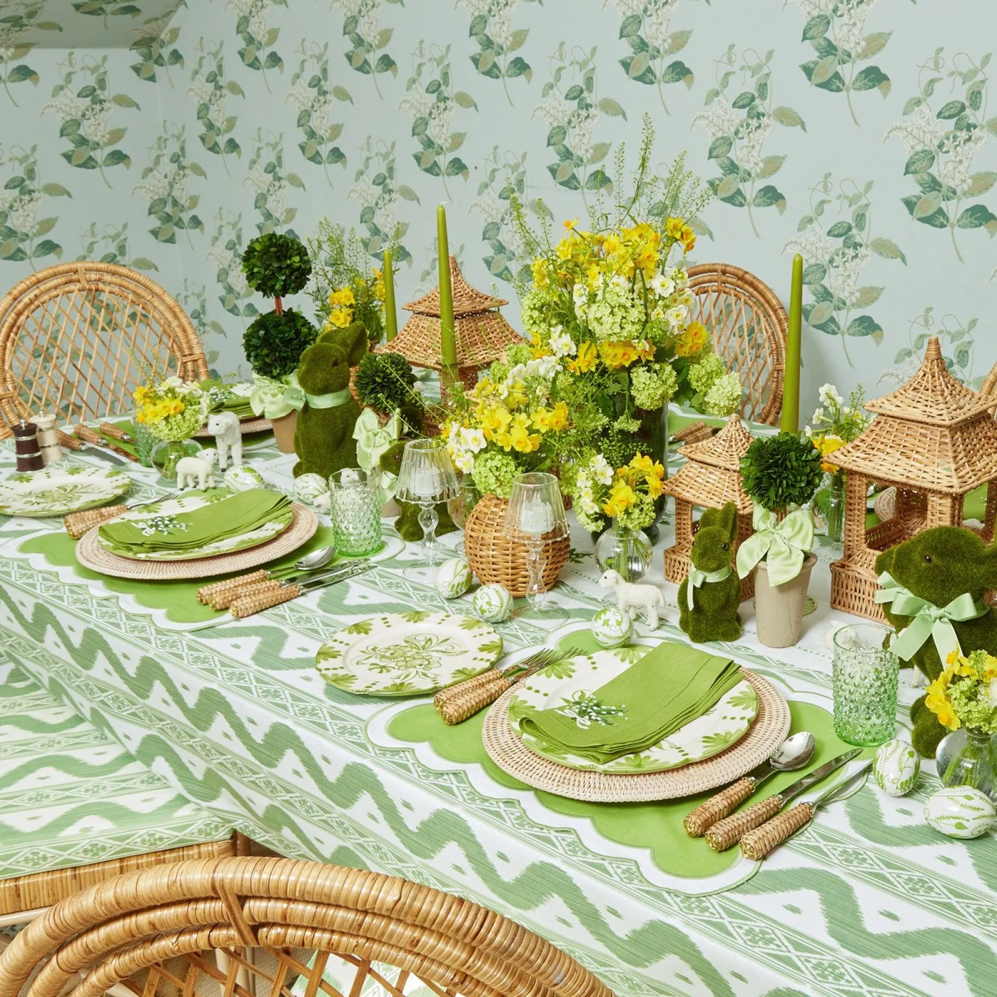 seville_green_gardenia_di_9-1.webp Sale Seville Green Gardenia Dinner & Starter Plates (Set Of 8) Starter Plates