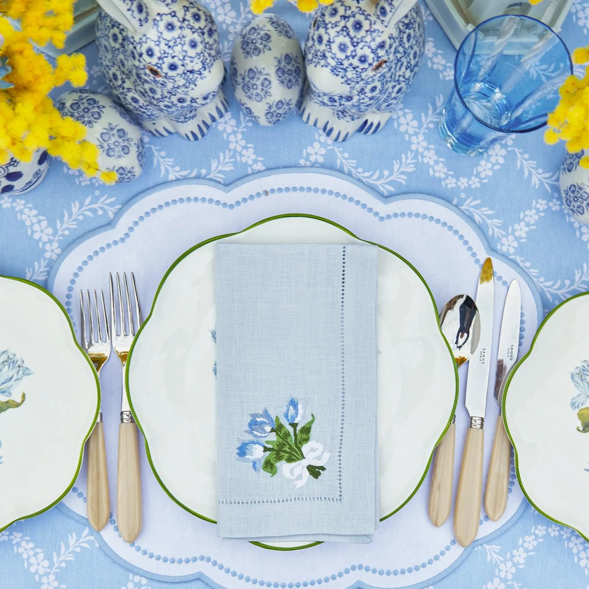 sky_blue_linen_tulip_napk_4.webp Outlet Sky Blue Linen Tulip Napkins (Set Of 4) Napkins