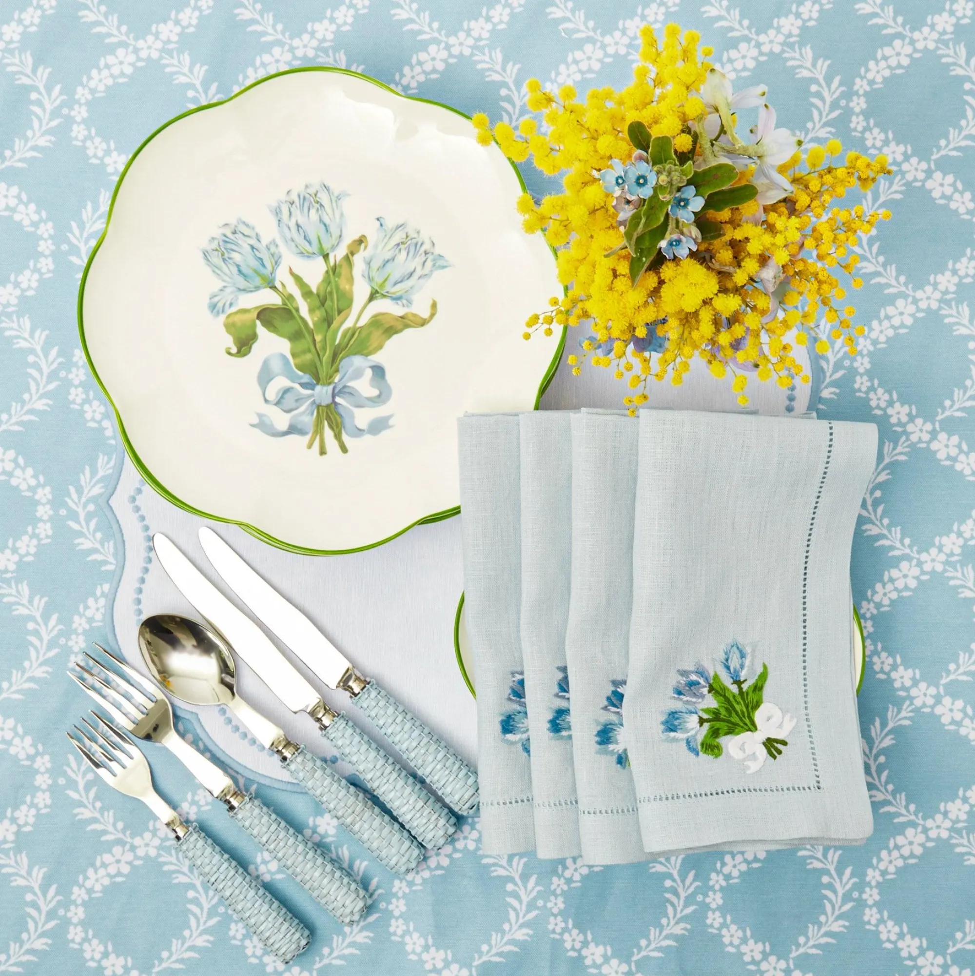 sky_blue_linen_tulip_napk_5.webp Outlet Sky Blue Linen Tulip Napkins (Set Of 4) Napkins